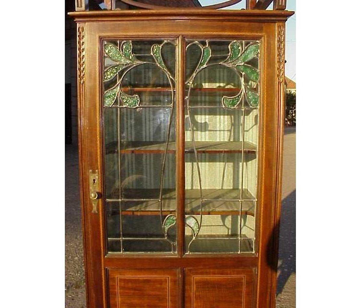 English A Petite Arts & Crafts Mahogany Display Cabinet in the Anglo-Japanese Style. For Sale