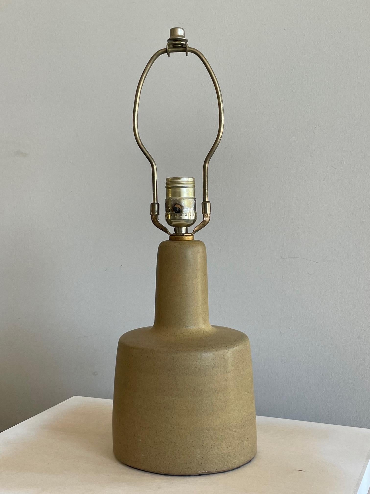 Mid-Century Modern  a Petite Ceramic Lamp by Gordon and Jane Martz For Sale
