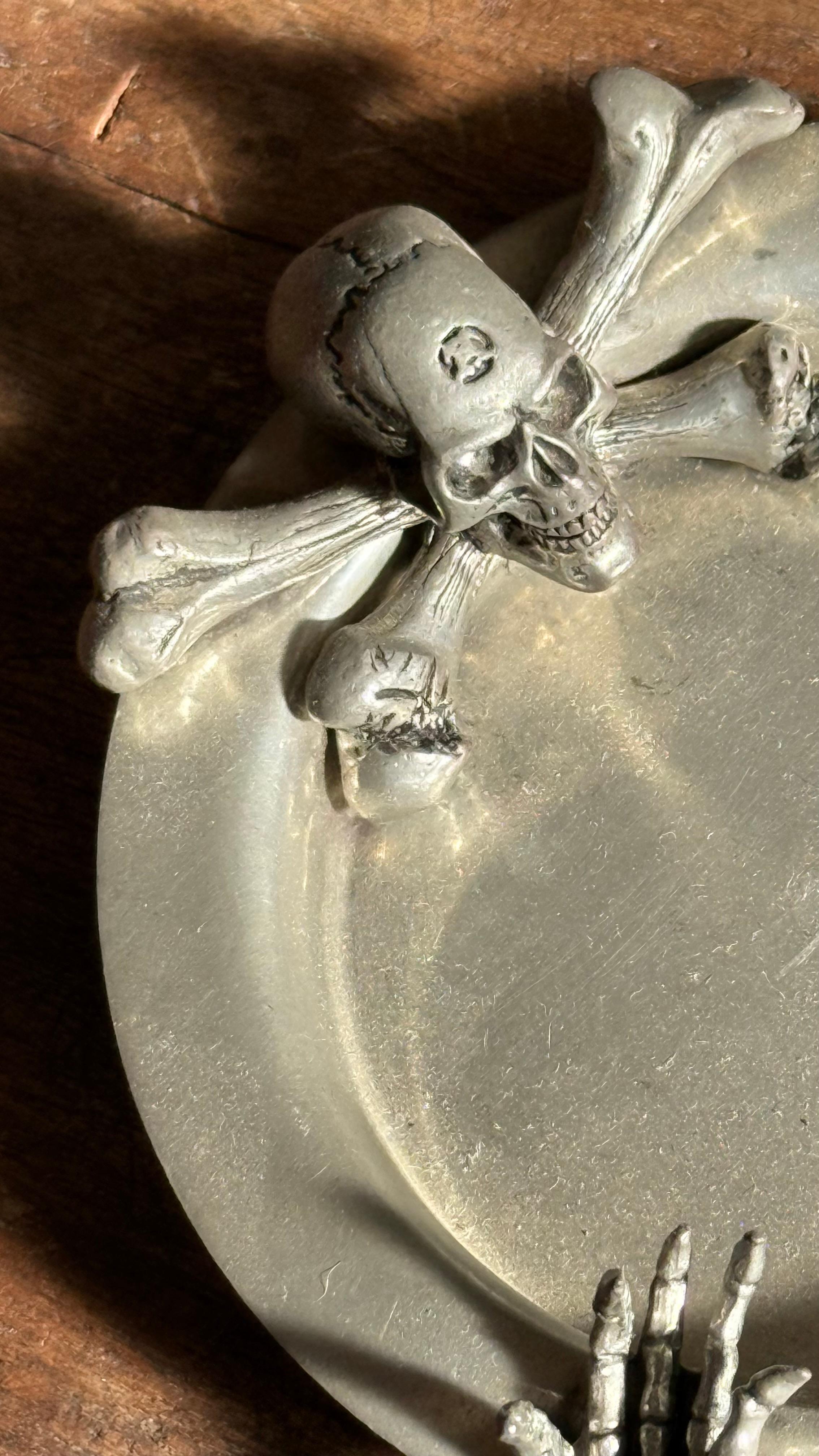 A pewter ashtray ft. skeleton skull and crossbones by Alchemy, 20th century For Sale 10