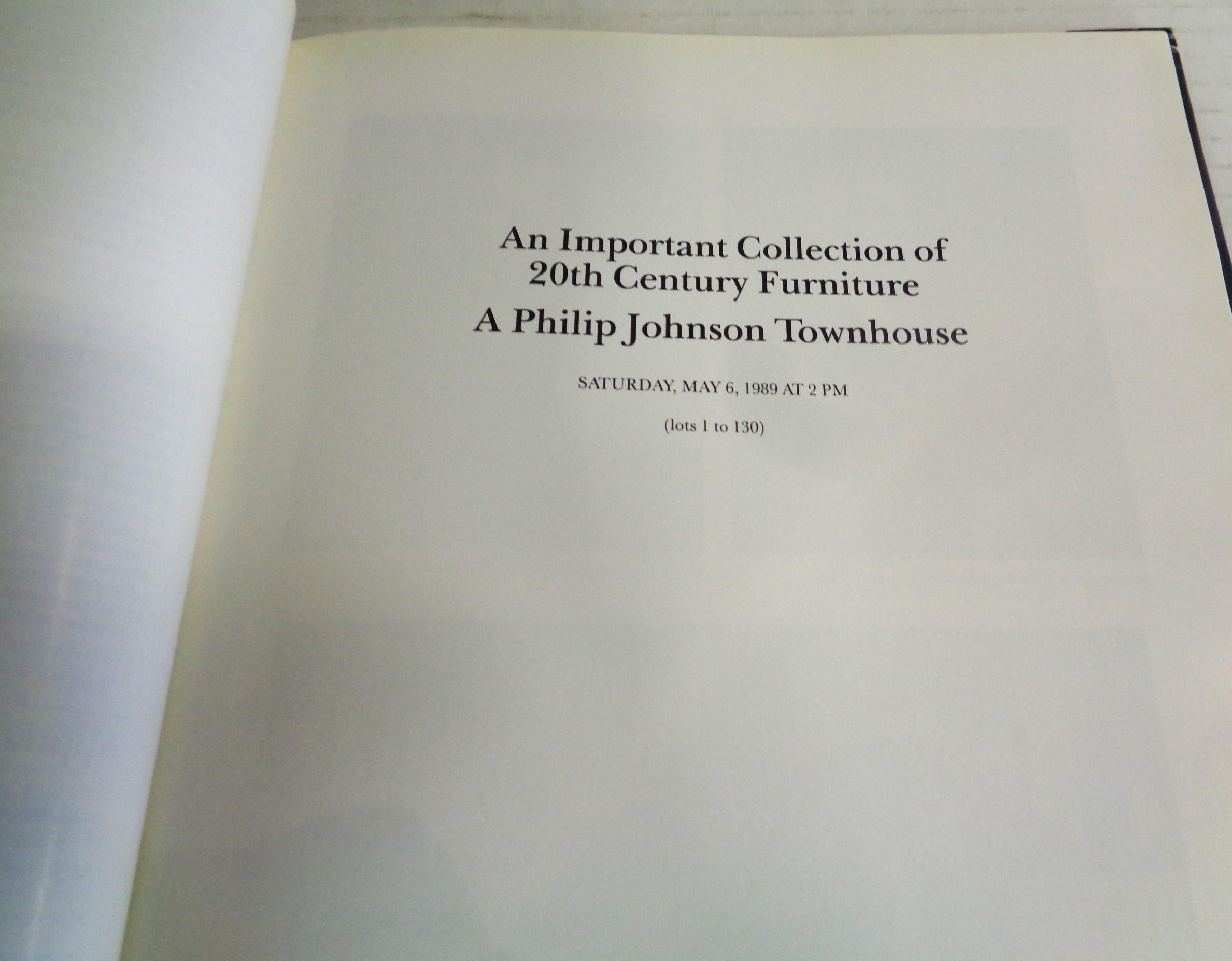 Papier Maison de ville de Philip Johnson : 1989 Sotheby's - Important 20th C. Furniture en vente