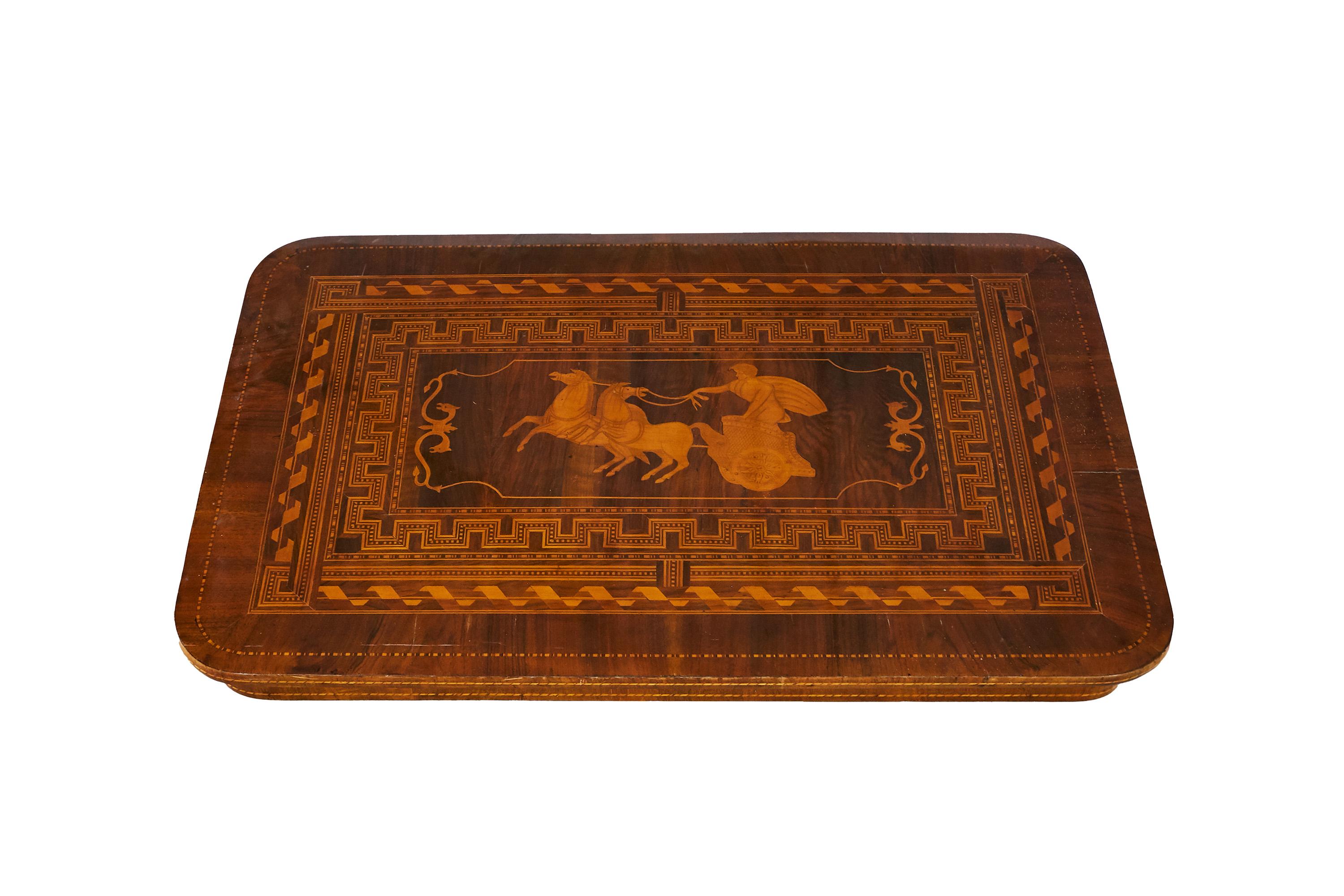 A Piece of History for Your Home: Elegant Walnut Side Table with Marquetry In Good Condition For Sale In Greven, DE
