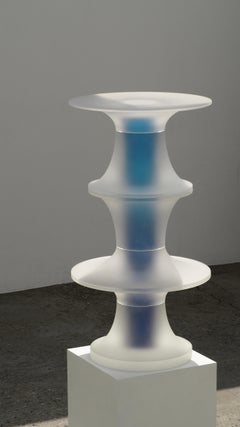 A Piece Of One Day Pray 04 Sculpture au sol de Saerom Yoon