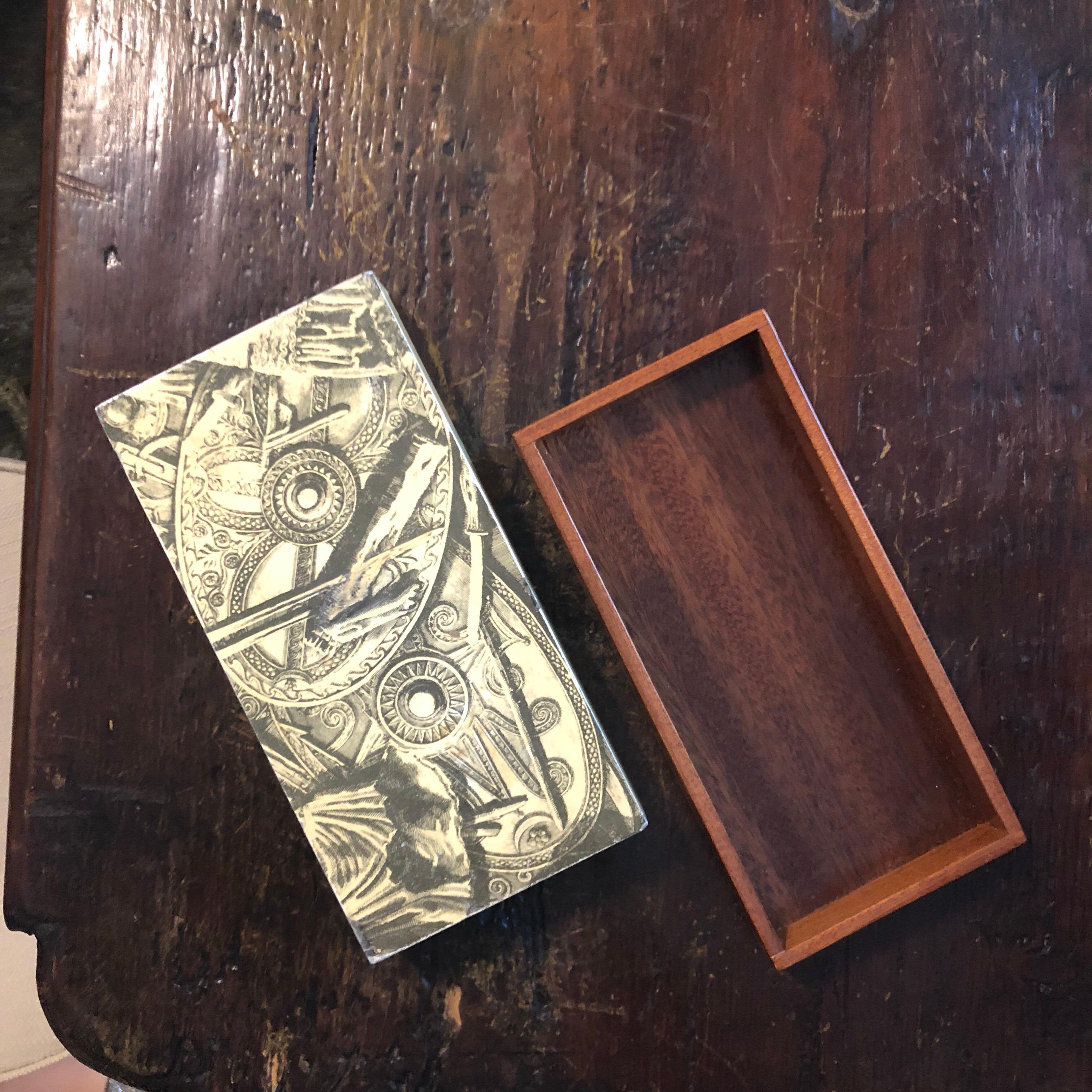 Piero Fornasetti Mid-Century Modern Italian Cigarette Box, 1950 4