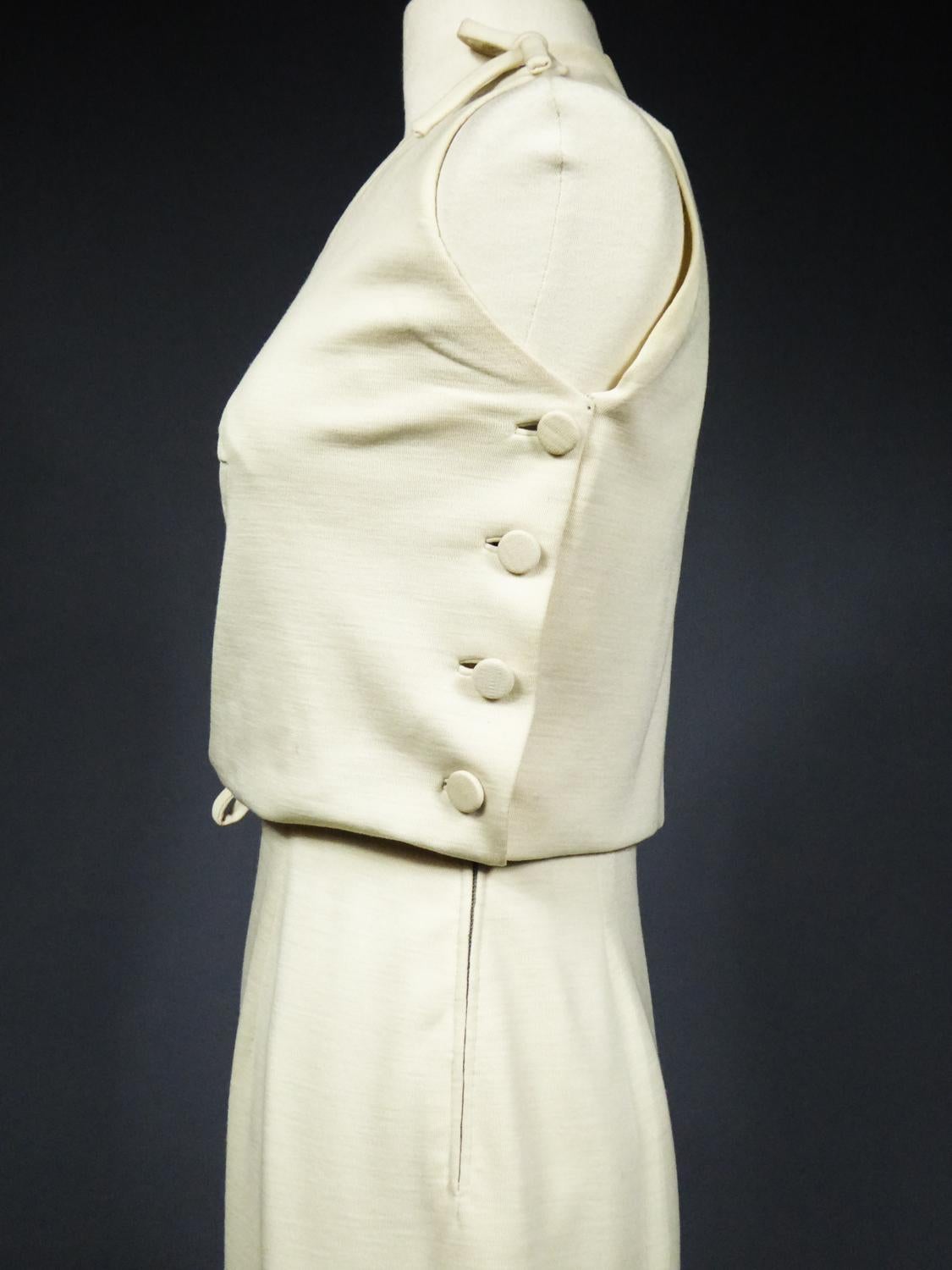 A Pierre Balmain woollen Couture Dress Numbered 182888 - Spring Summer 1963 For Sale 6