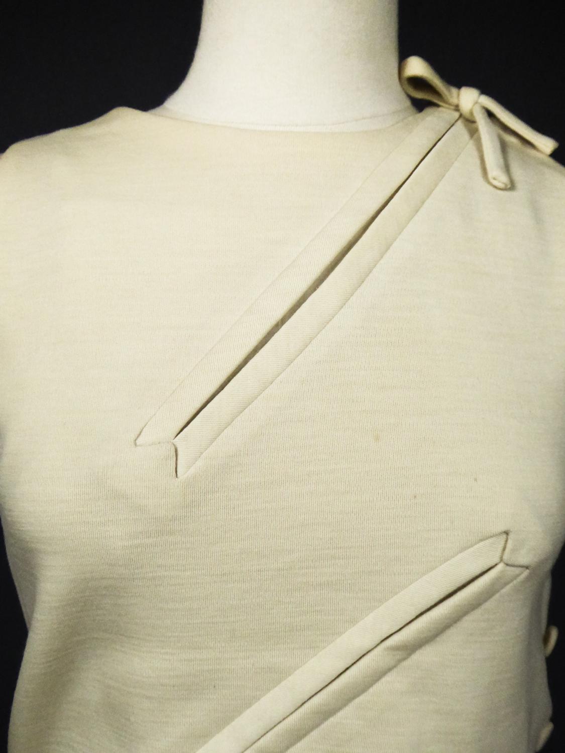 Couture-Kleid aus Wolle von Pierre Balmain, nummeriert 182888, Frühjahr/Sommer 1963 im Angebot 3