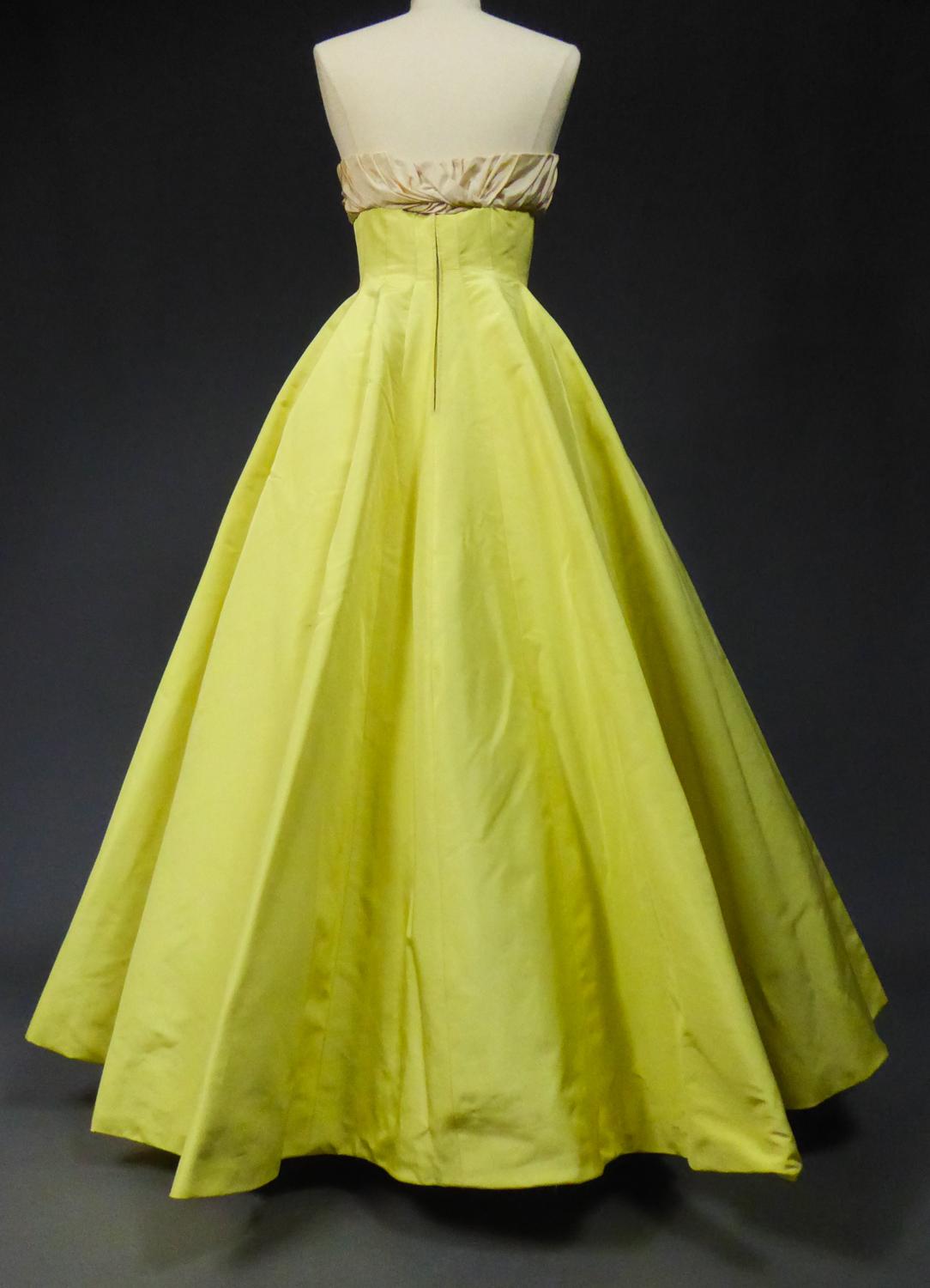 Pierre Balmain Ottoman Seide Faille Couture Ball-Kleid N 83213 Paris um 1958 im Angebot 9