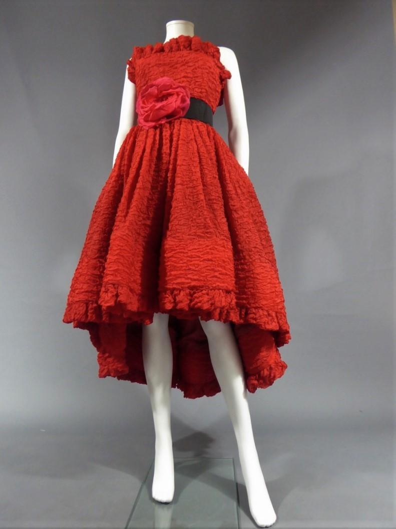 A Pierre Cardin Haute Couture Red Silk strapless Cocktail Dress, Circa 1980 5