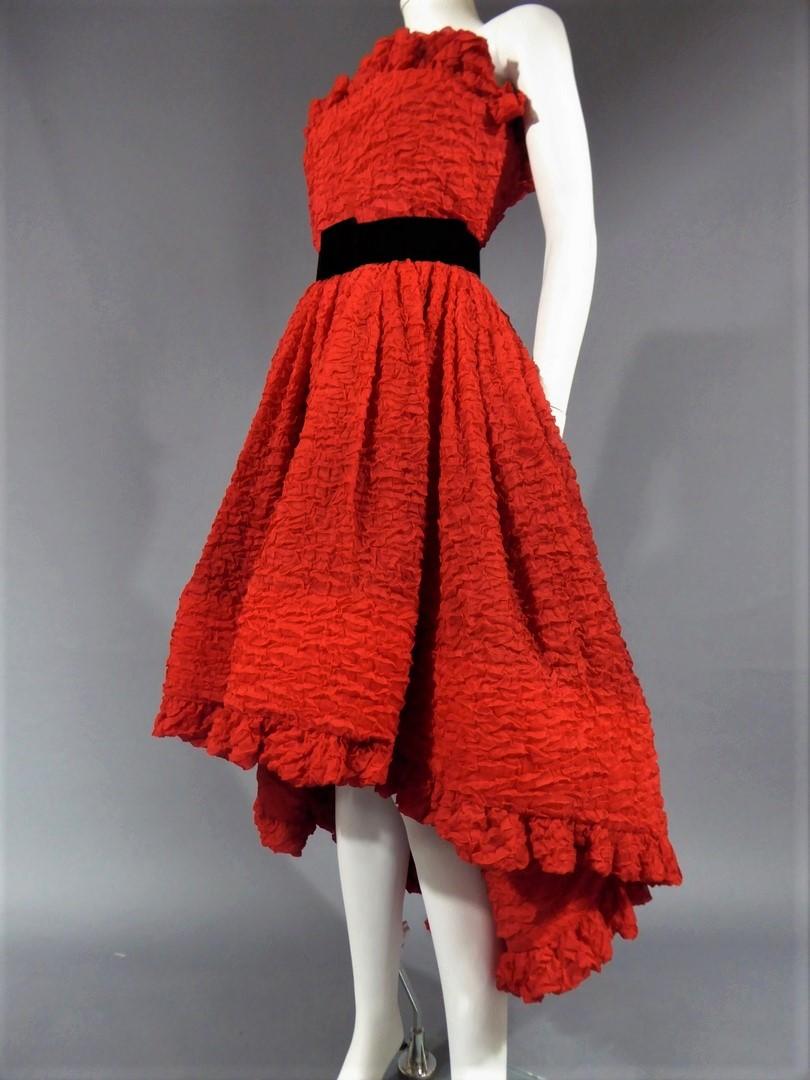 A Pierre Cardin Haute Couture Red Silk strapless Cocktail Dress, Circa 1980 10