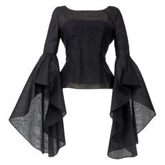 Chemisier en organza de Pierre Cardin à manches chauve-souris spectaculaires Circa 1970/1980