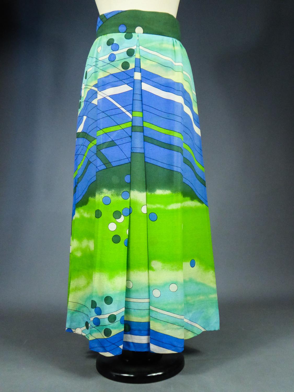 Women's A Pierre Cardin Skirt in Printed Silk Crepe Circa 1980 For Sale