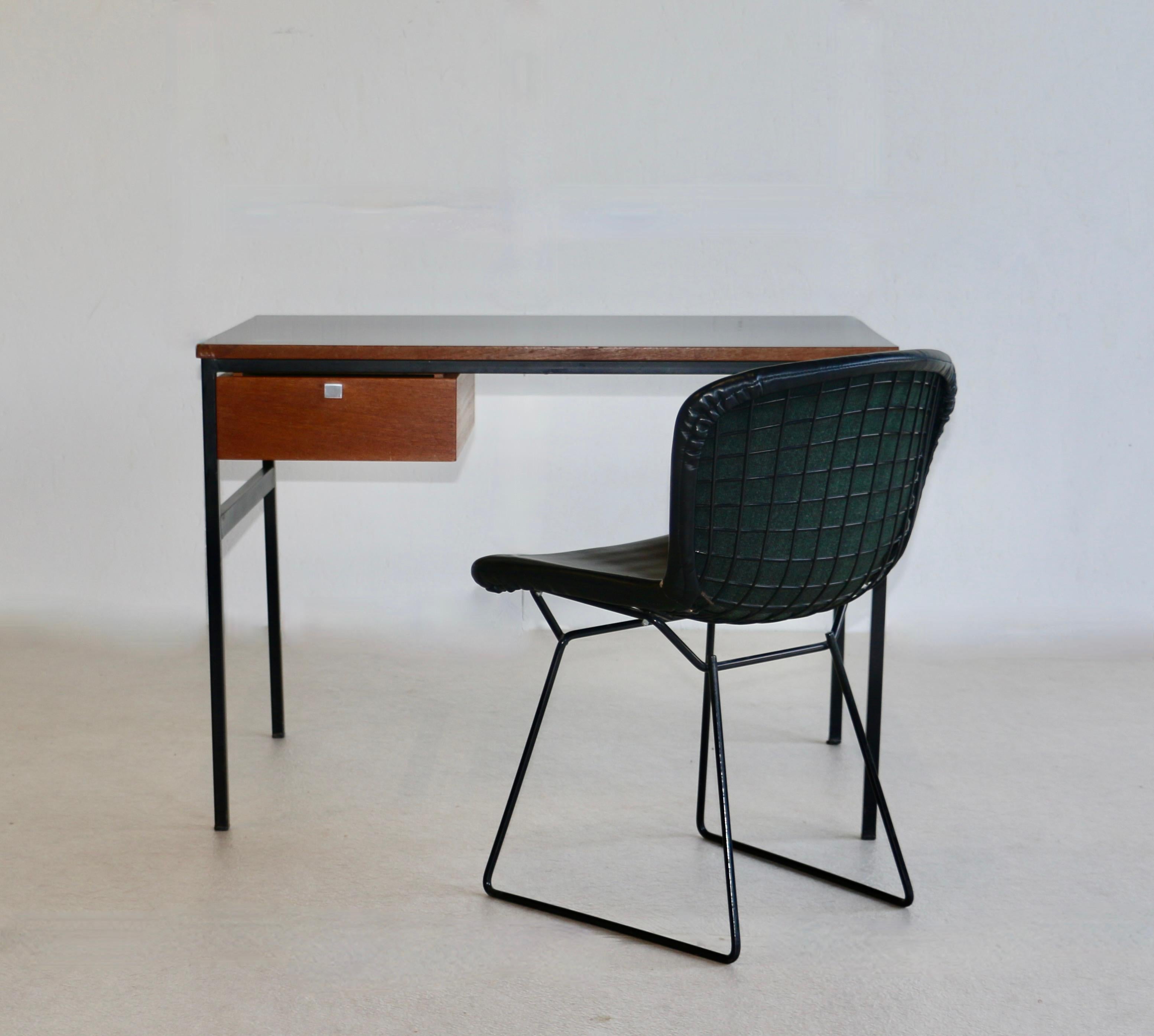 A Pierre Paulin desk model CM 217. France Edition Thonet 1962 5