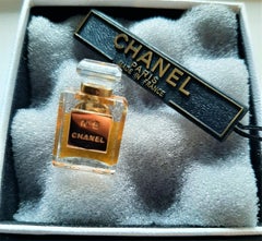 A Pin Brooch Vintage Iconic Coco Chanel No.5 Bottle Perfume
