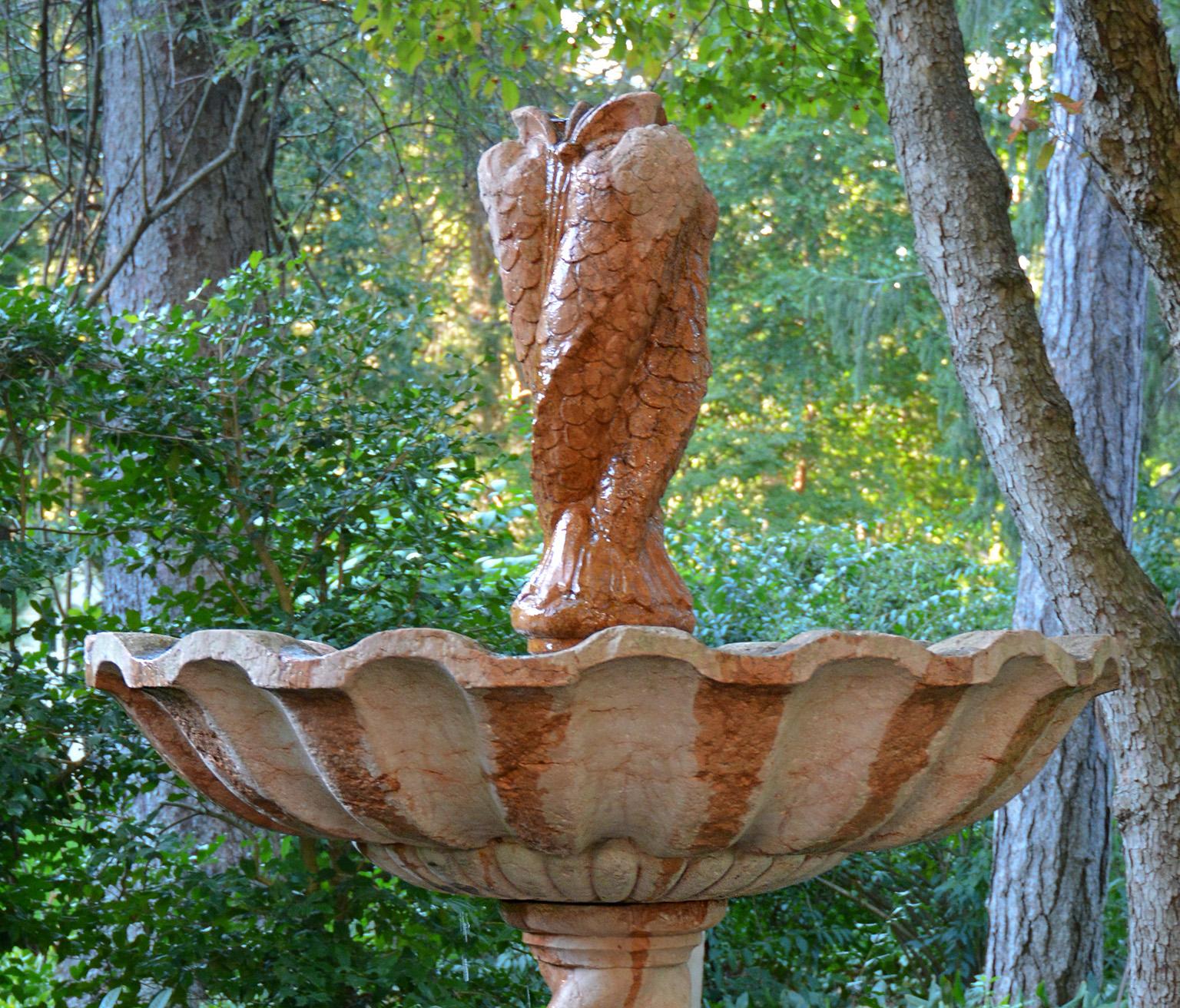 An Italian Carved Fountain with Dolphin Spout in Rosso Verona Marble  In Good Condition For Sale In Katonah, NY