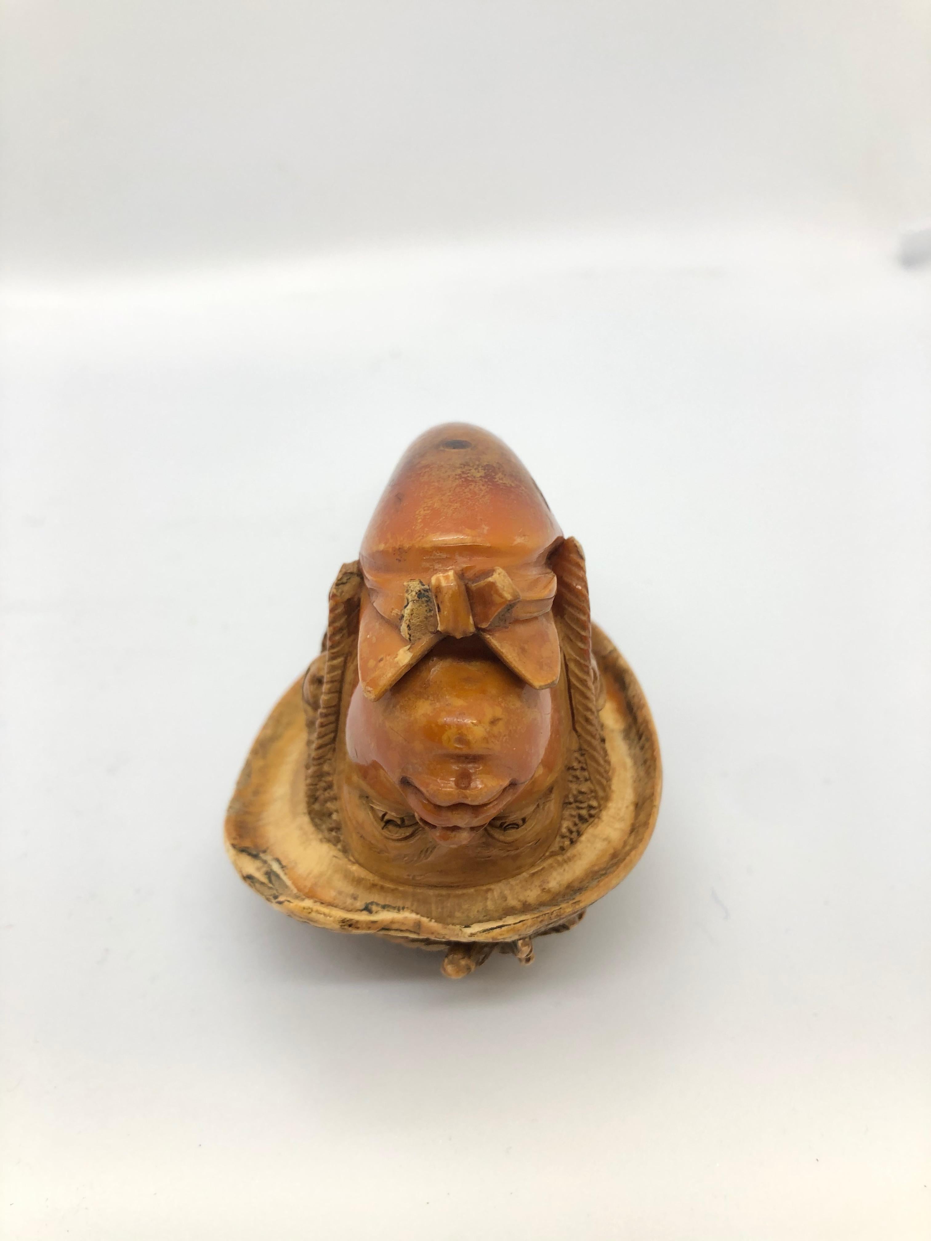Pipe of Carved Meerschaum, 19th Century In Fair Condition In Stockholm, SE