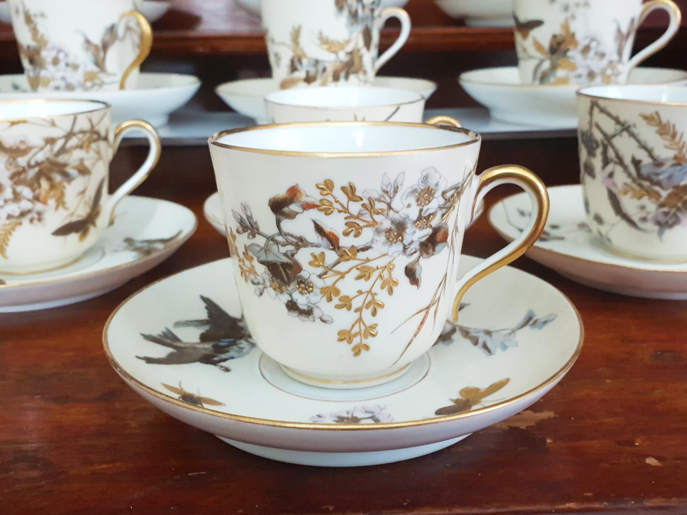 A Pirkenhammer Porcelain hand painted Tea Service service for 10 persons. This amazing set consist of 10 plates and 10 saucers, a total of 20 pieces.
All handpainted in the Aesthetic Movement style with butterflies, dragonflies, birds, bees,