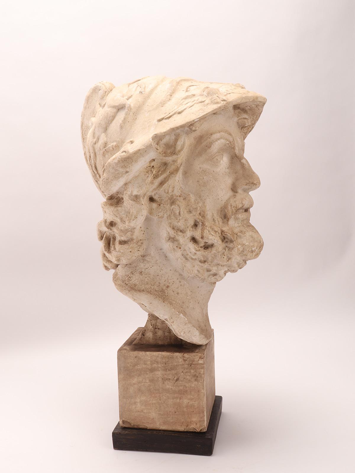 Un calco in gesso per l'insegnamento del disegno: la testa di Menelao, Italia 1890. in vendita 1