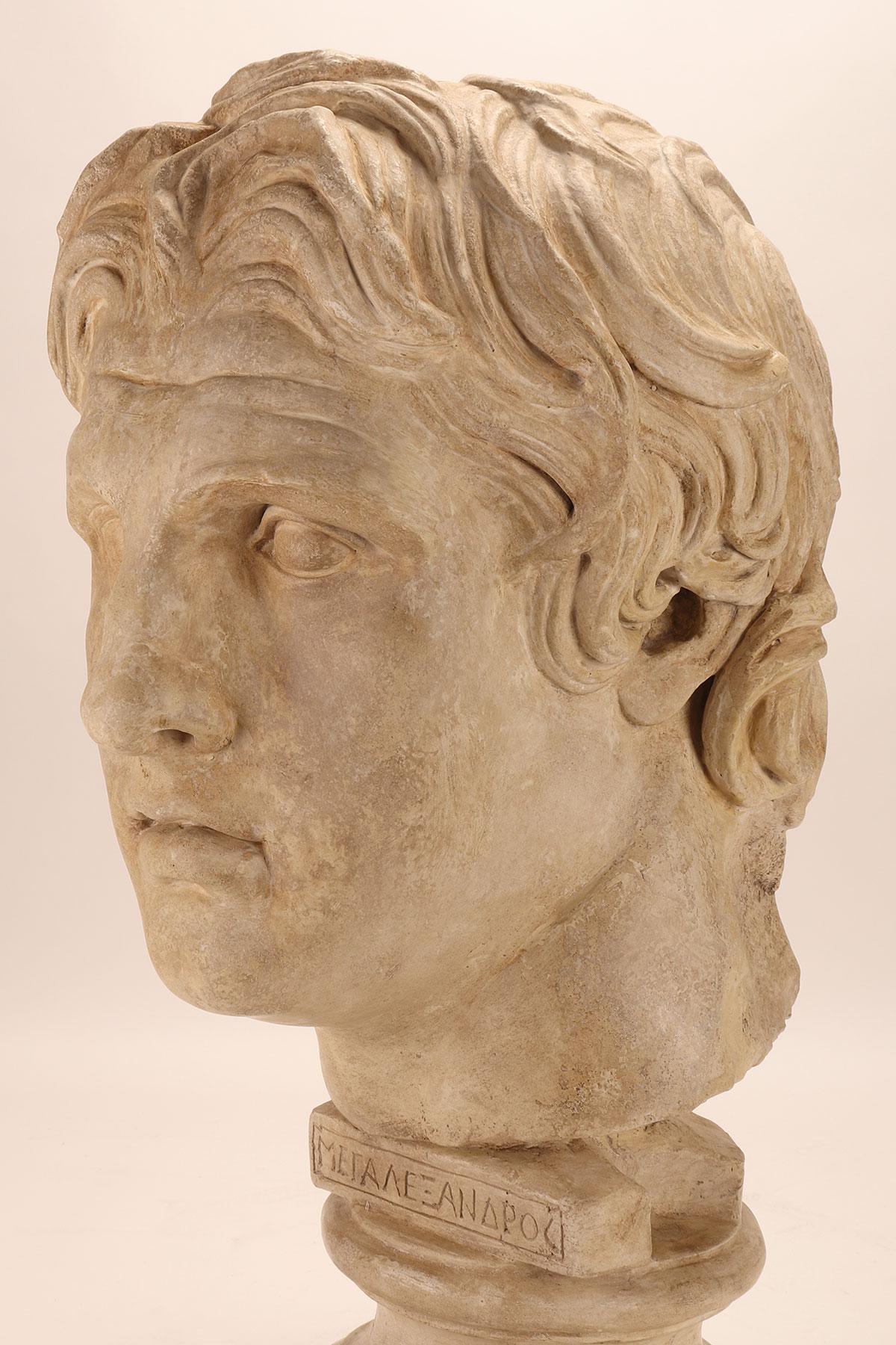 Un calco in gesso: la testa di Alexander il Grande, Italia 1890. in vendita 2