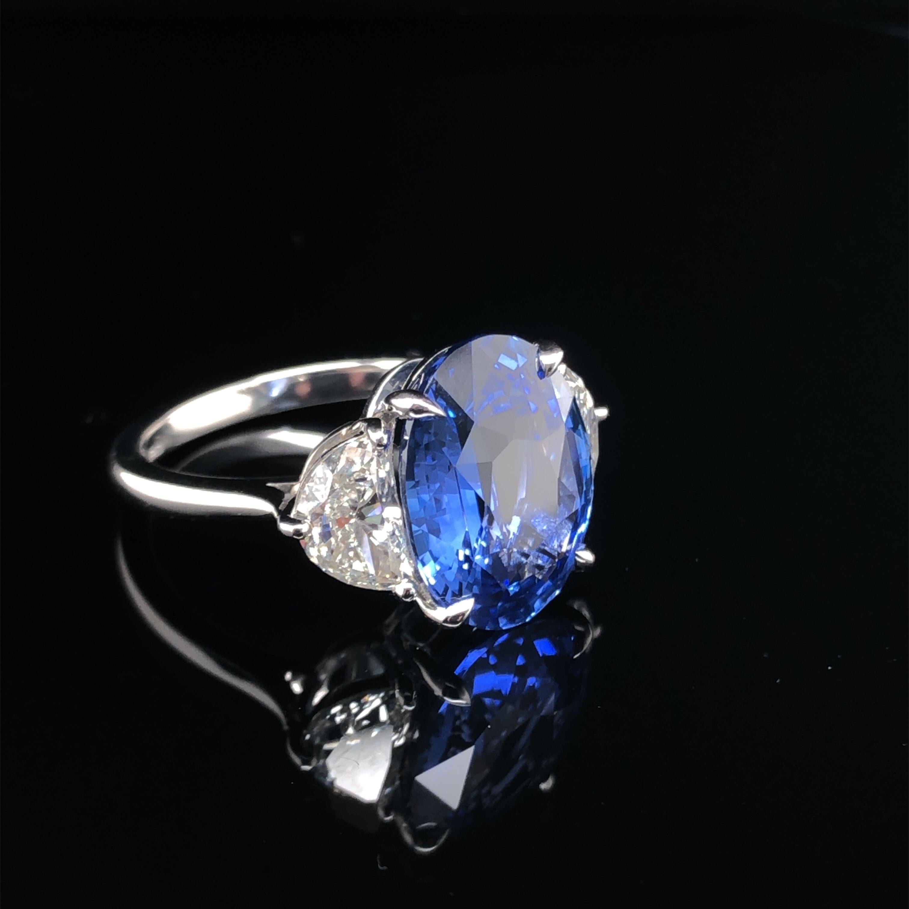 A Platinum 7.56 CTS Ceylon Sapphire and Half Moon Diamond Ring  For Sale 3