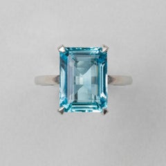 A Platinum and Aquamarine Ring