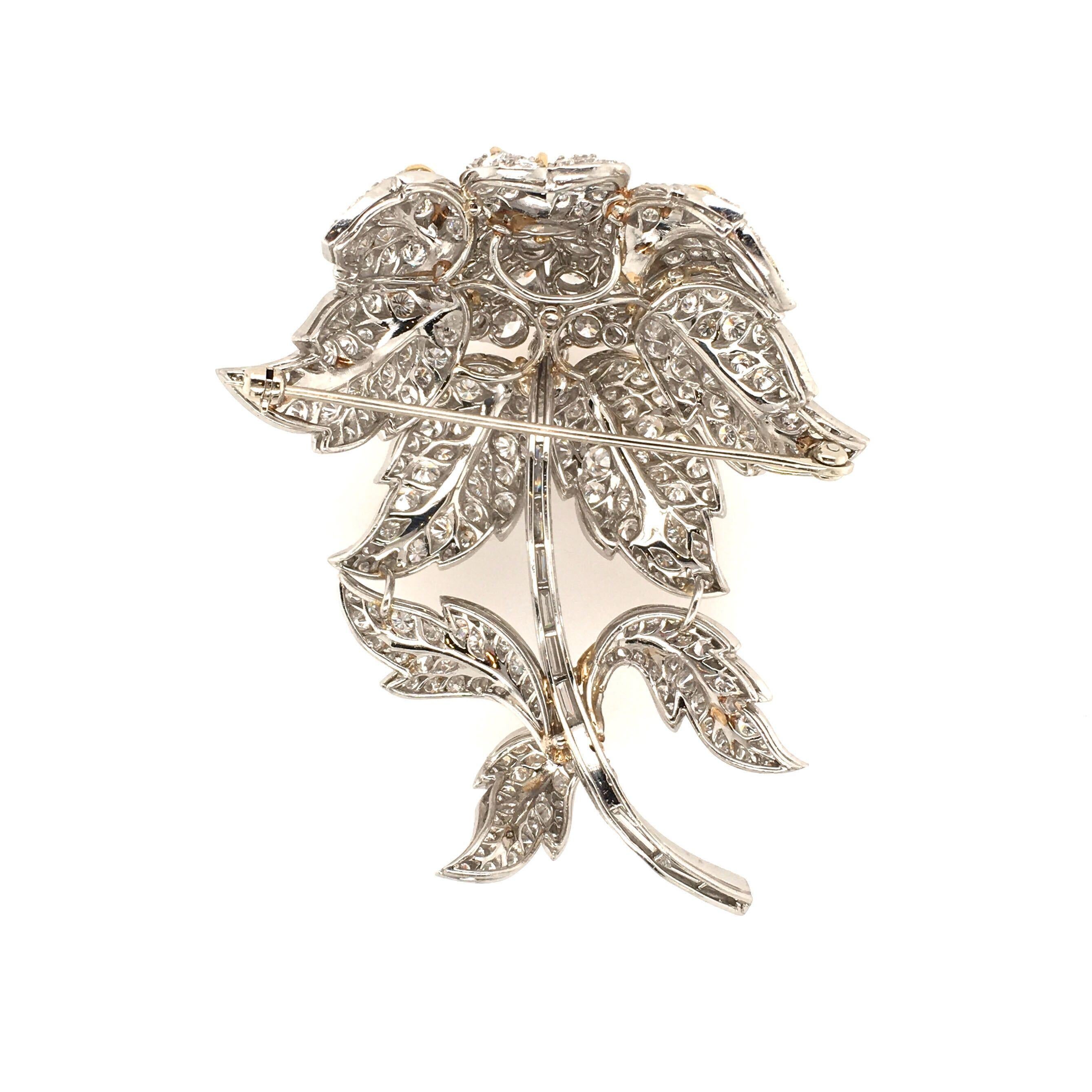 Platinum, Gold and Diamond Flower Brooch In Excellent Condition In New York, NY