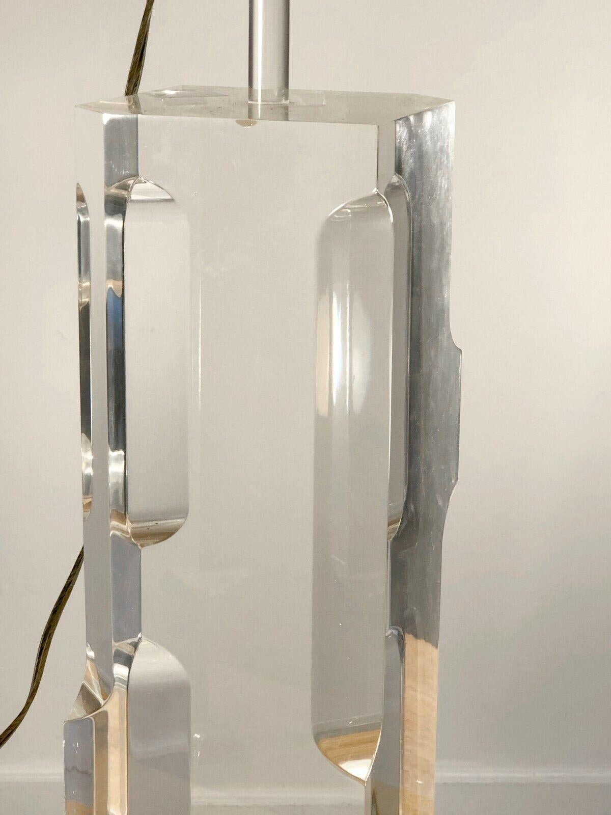 A Sculptural POST-MODERN LUCITE TABLE LAMP by ALESSIO TASCA, FUSINA, Italy 1970 For Sale 4