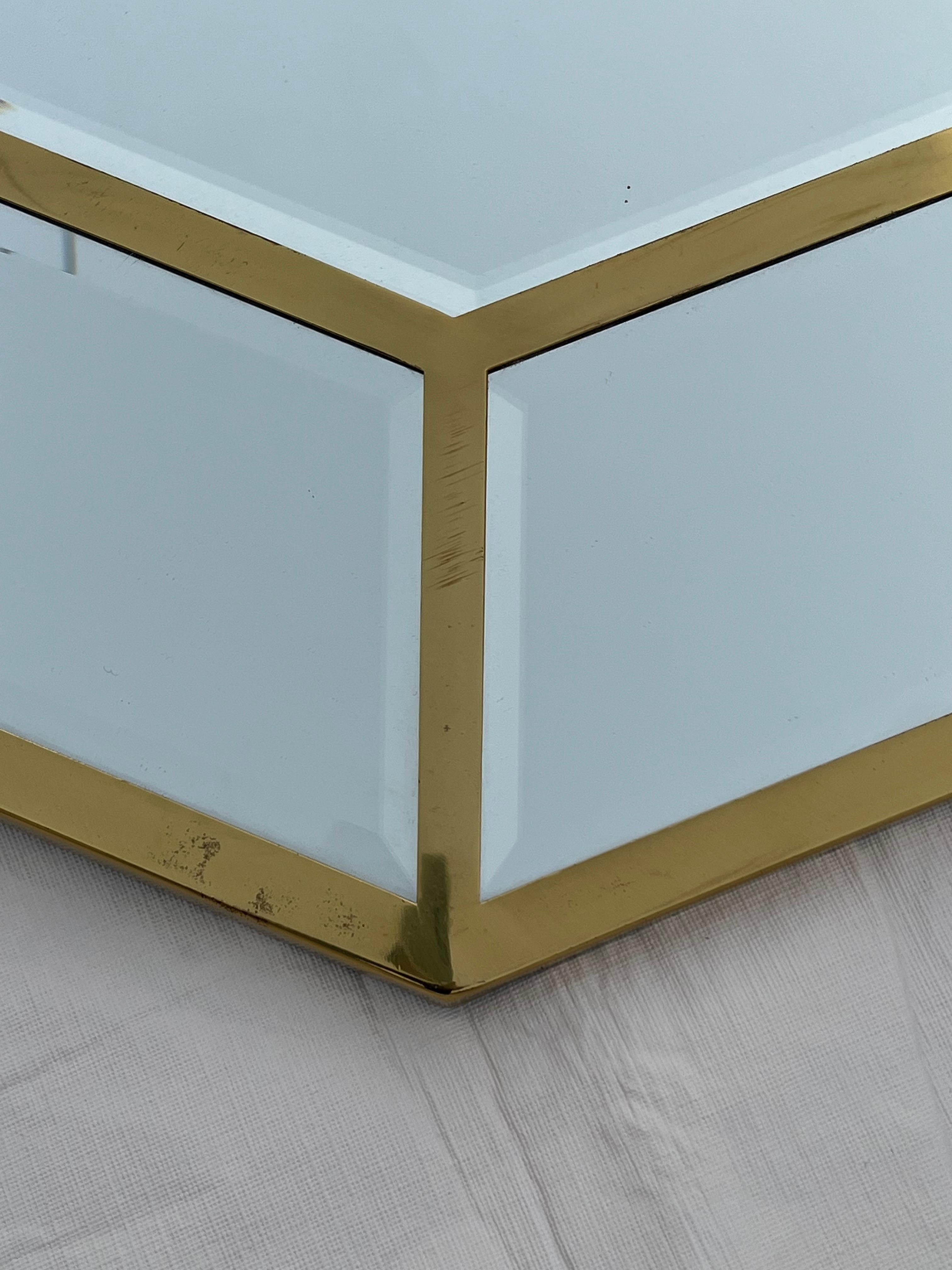 Miroir octogonal Segmented en laiton poli Ca' 1970's Mid Century Bon état - En vente à St.Petersburg, FL