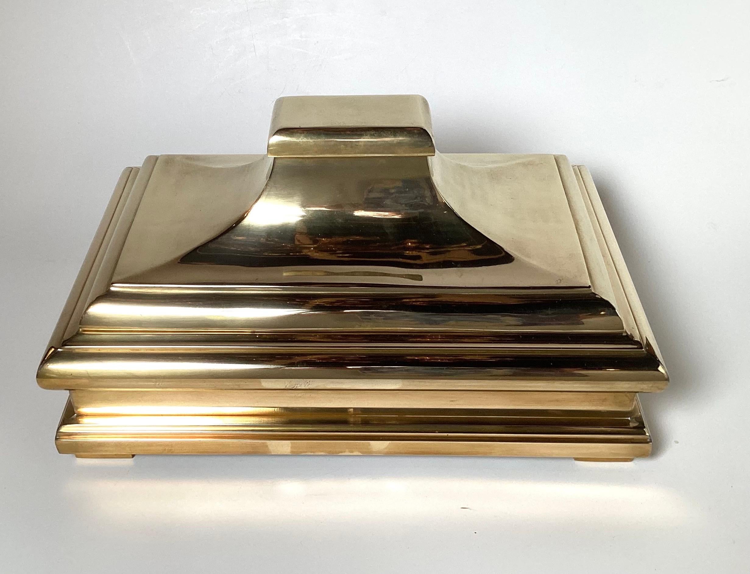 A Polished Brass Pagoda Box by Chapman, 1970's In Good Condition In Lambertville, NJ