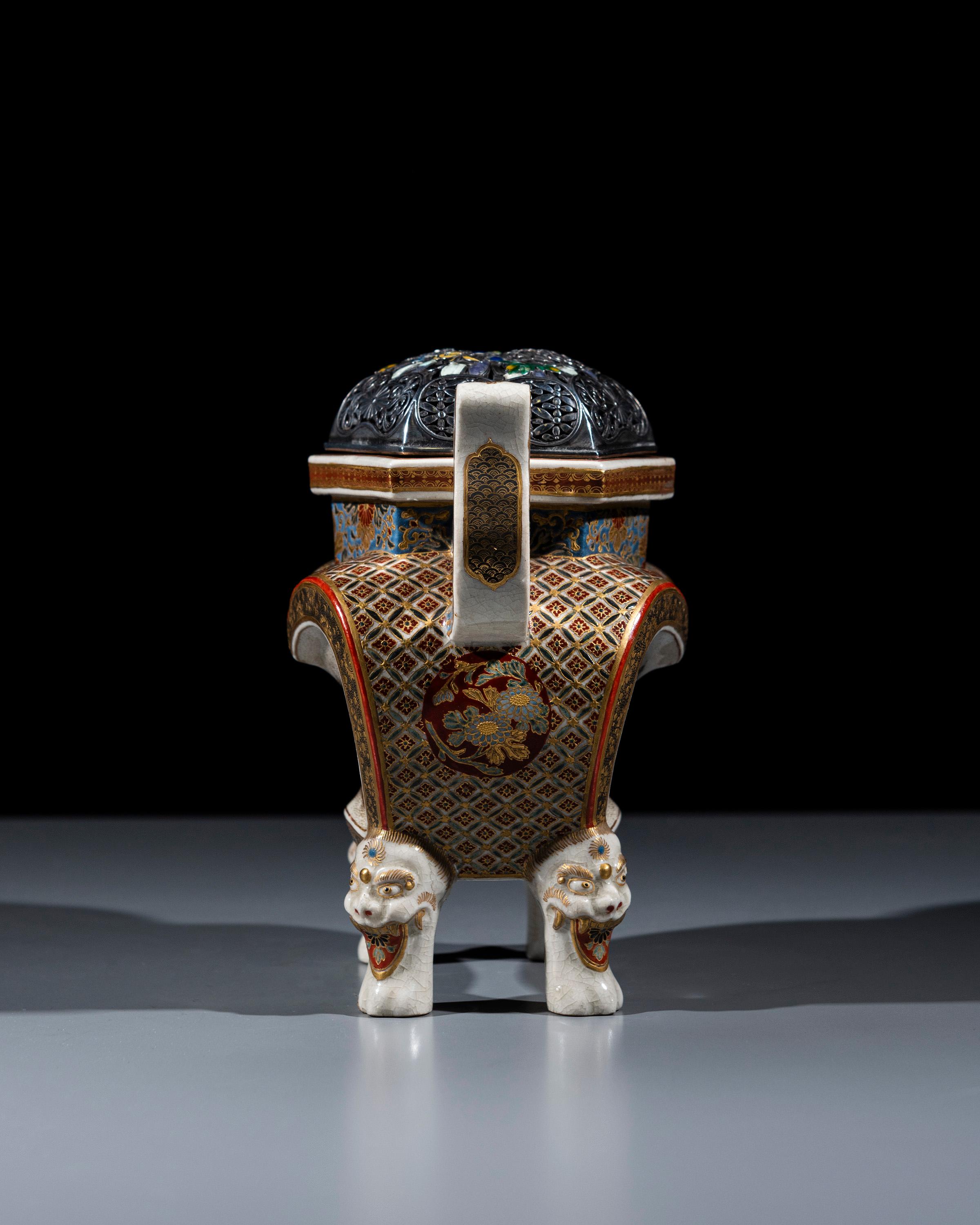 Hand-Painted A polychrome Satsuma kōro with a pierced silver and enamelled lid For Sale