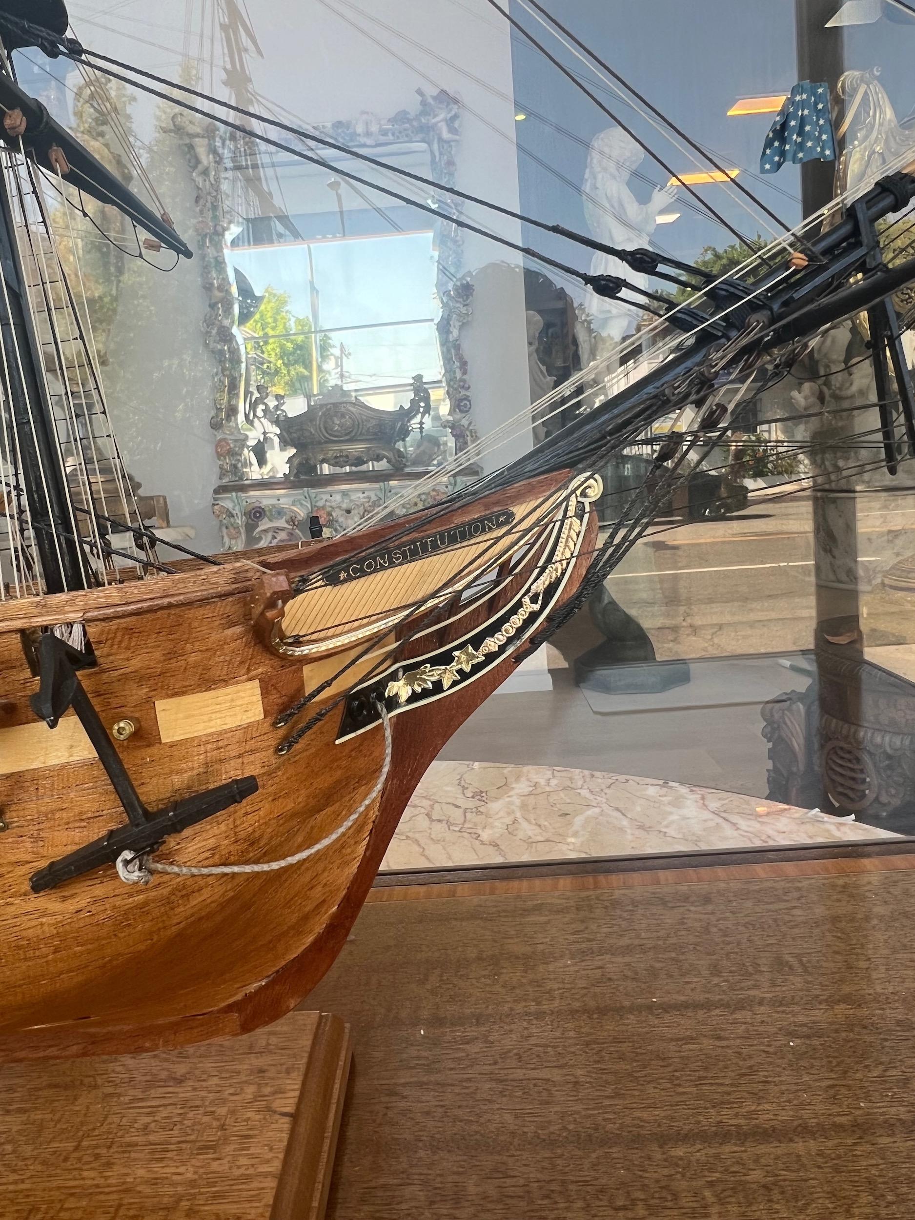 XX secolo Un modello di nave policromo della fregata americana USS Constitution 