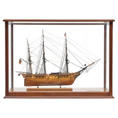 Modèle de bateau polychrome de la Constitution américaine de la frégate USS « Old Ironsides » (Old Ironsides)