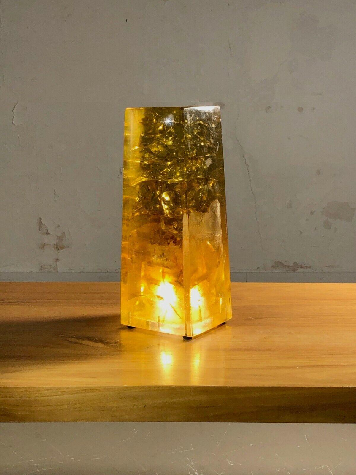 Late 20th Century A POP POST-MODERN Lucite TABLE LAMP by MARIE-CLAUDE DE FOUQUIERES France 1970 For Sale