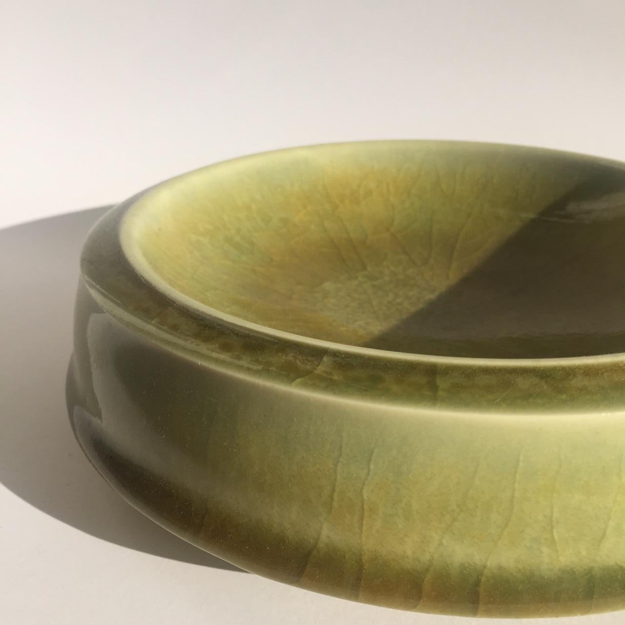 Beaux-Arts Cuo de porcelaine Pop Shade of Green:: par la Manufacture de Sèvres:: 1962 en vente