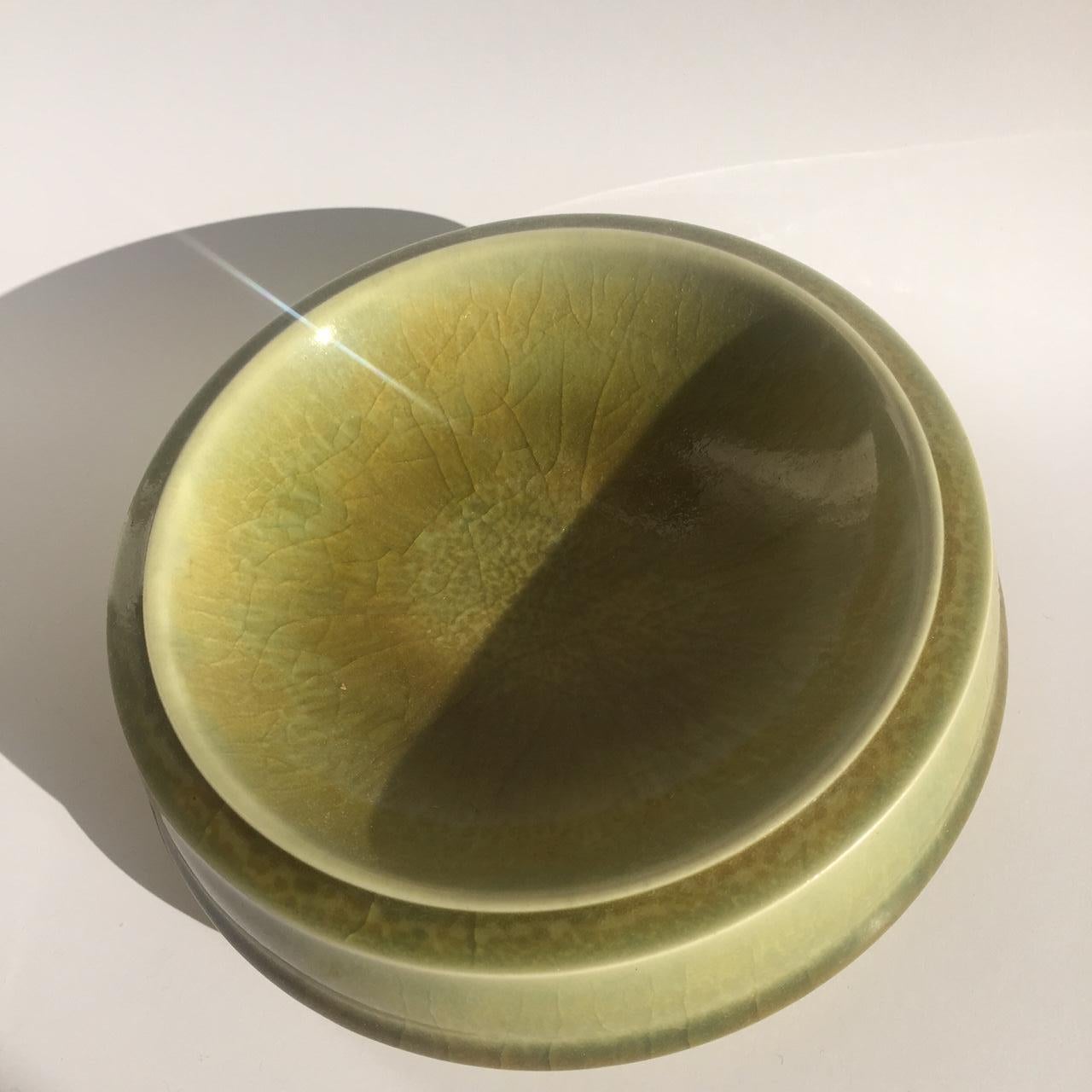 Pop Shade of Green Porcelain Cuo, by Manufacture de Sèvres, 1962 In Excellent Condition For Sale In Saint-Ouen, FR