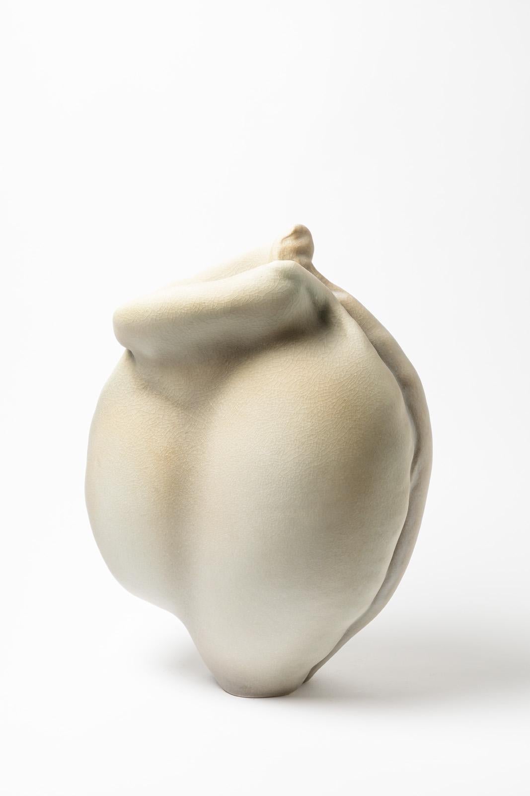 A porcelain sculpture by Wayne Fischer, 2015 In New Condition For Sale In Saint-Ouen, FR