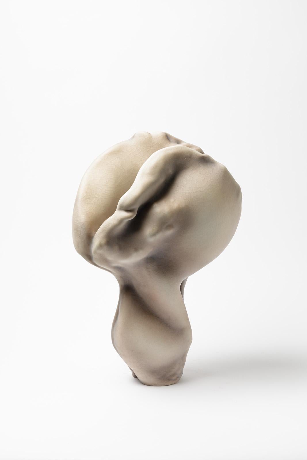 A porcelain sculpture by Wayne Fischer.
Perfect original conditions.
Signed.
Unique piece.
2022.

How can an inert object produce deeply unsuspecting, indecipherable, uncontrollable emotions?
Wayne Fischer is an artist who can create works