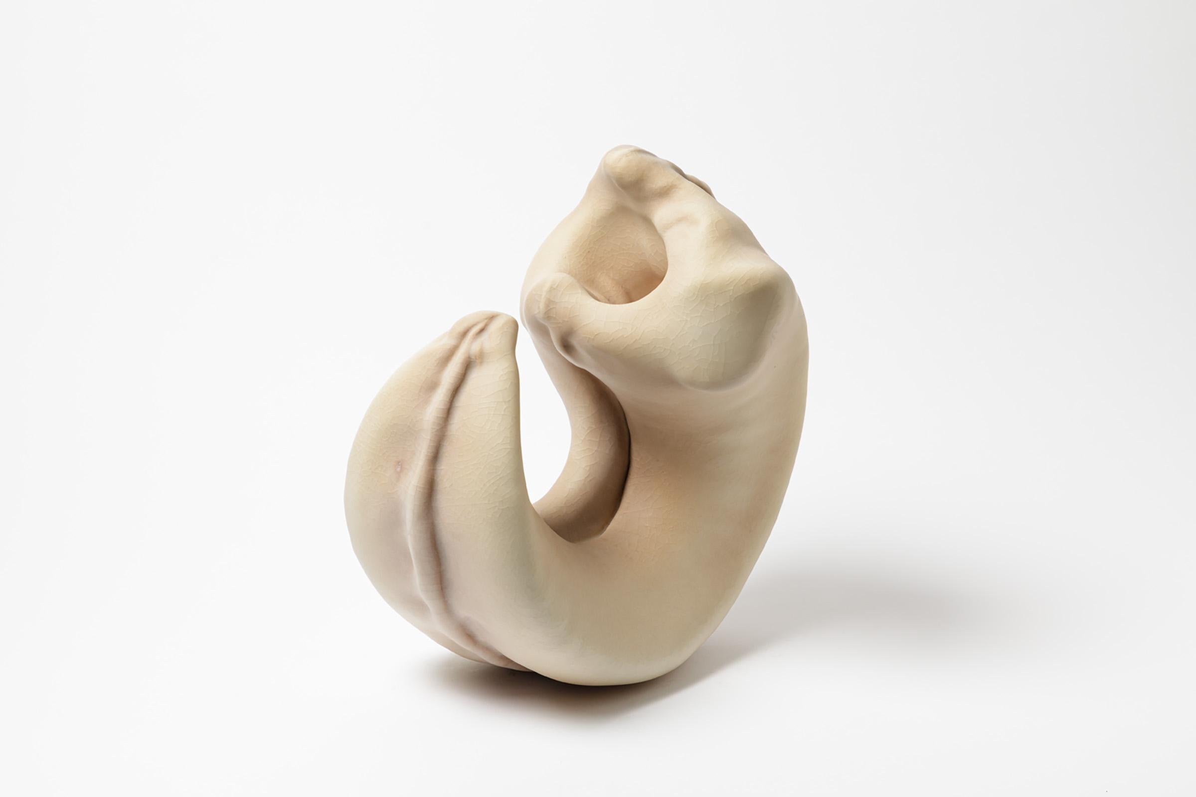 Beaux Arts A porcelain sculpture by Wayne Fischer, 2022 For Sale