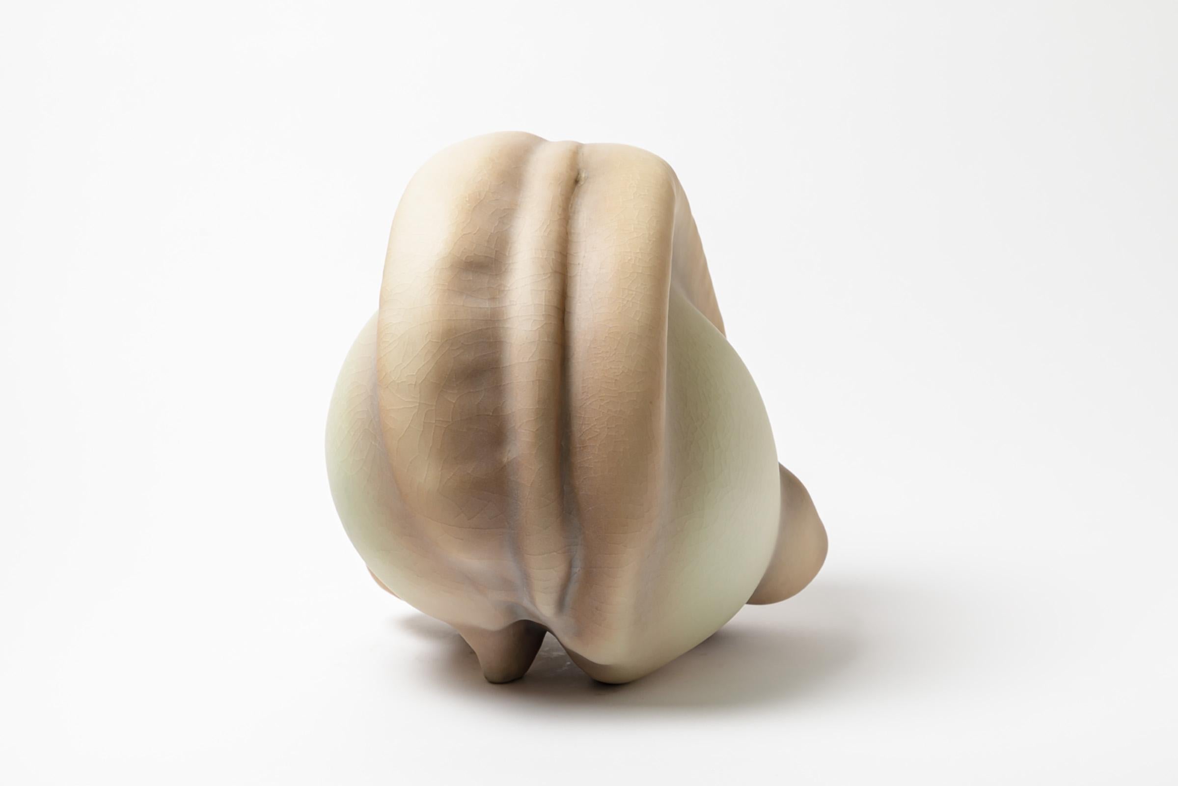 Eine Porzellanskulptur von Wayne Fischer, 2022 (Beaux Arts) im Angebot