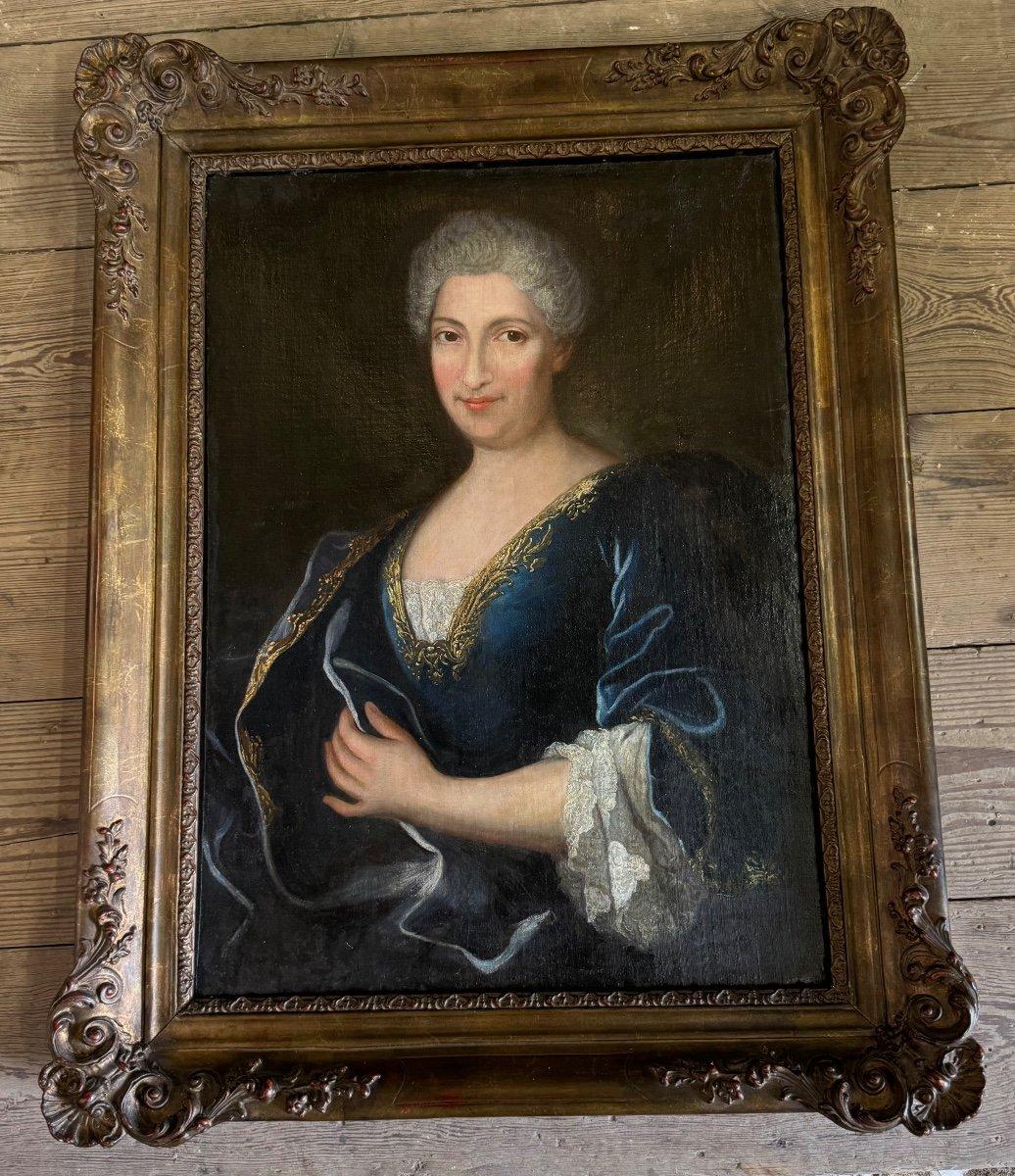 Ein Porträt einer hochwertigen Dame, Öl auf Leinwand, 18. Jahrhundert (Französisch) im Angebot