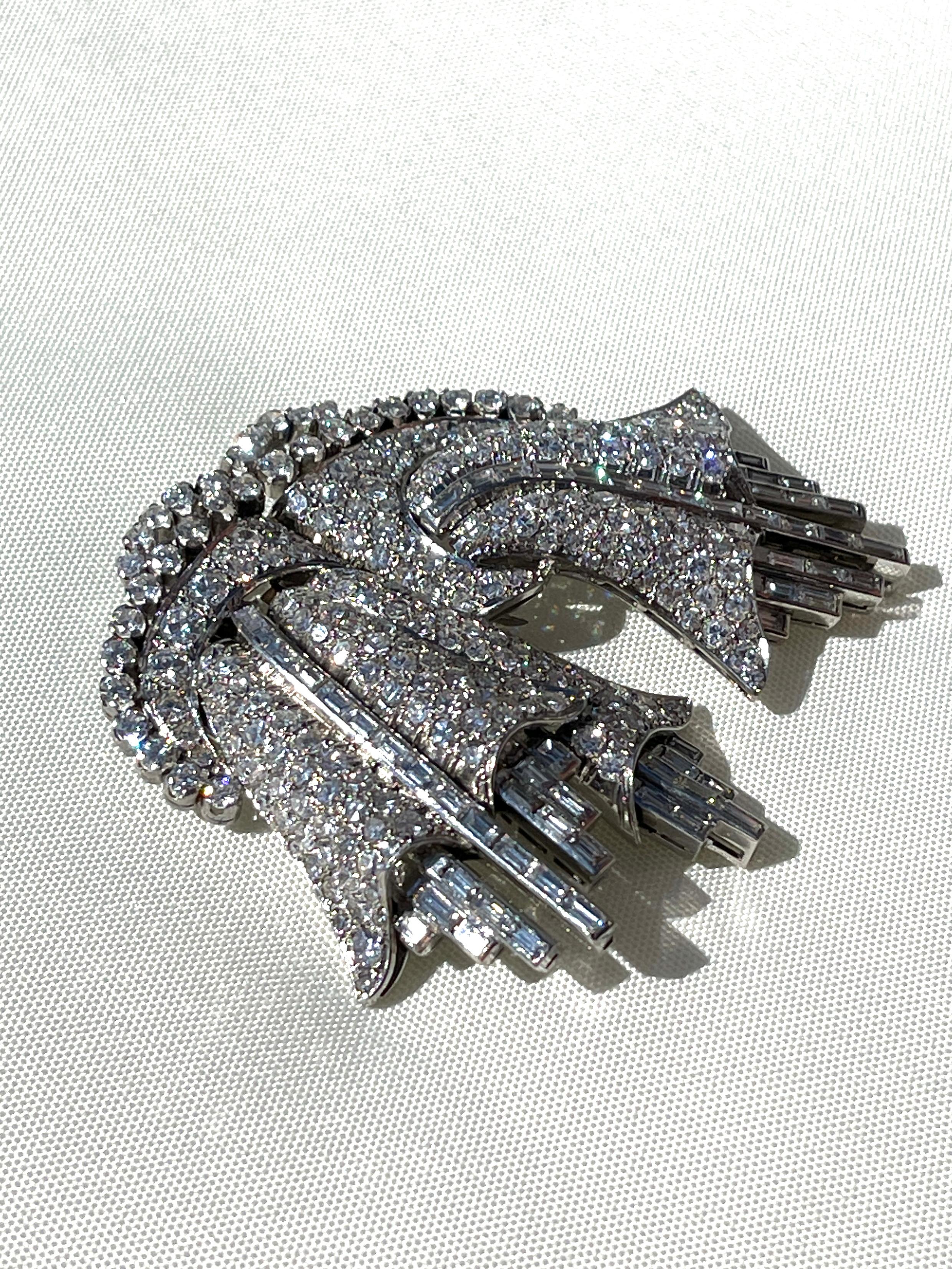 Art Deco Floral Diamonds Platinum 15 Carats European Double Clip or Brooch For Sale 3