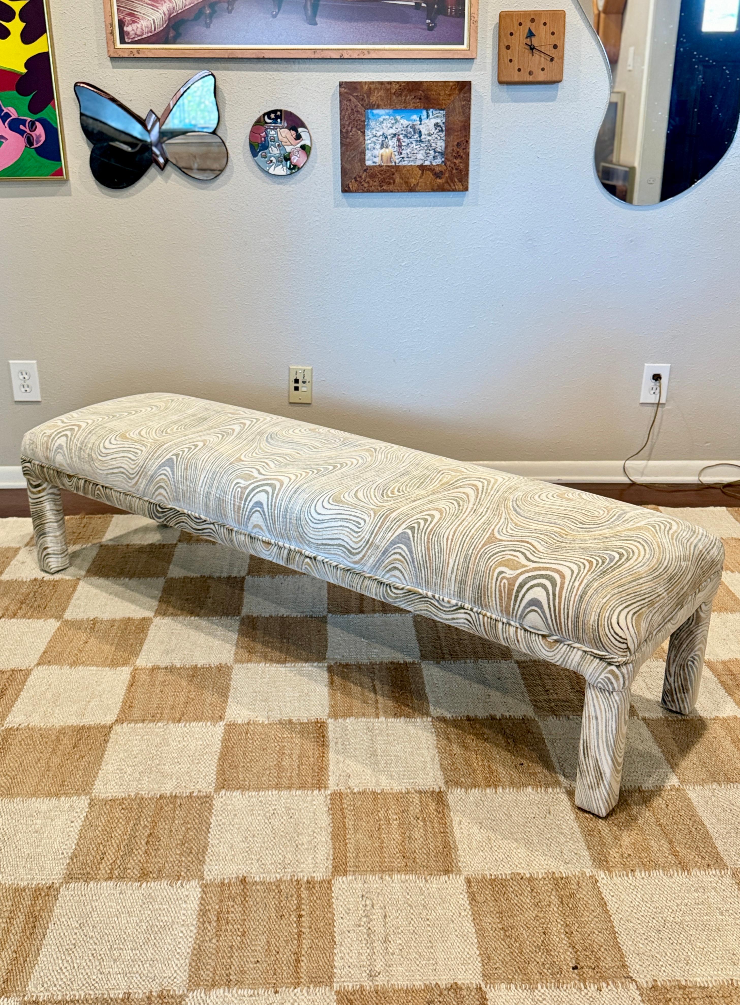 A post modern parsons style bench, circa 1970s. Recently reupholstered in velvet For Sale 3