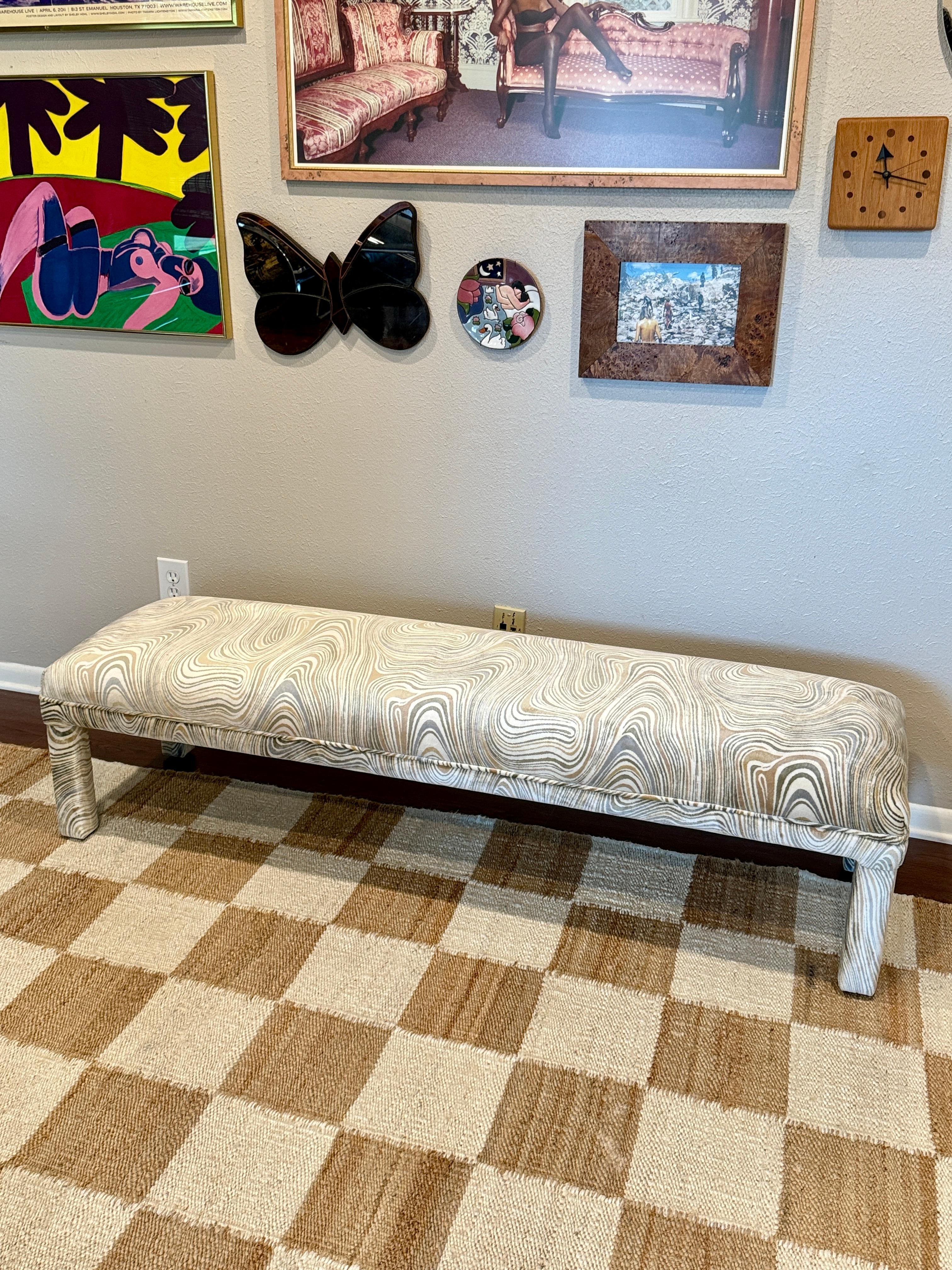 A post modern parsons style bench, circa 1970s. Recently reupholstered in velvet For Sale 8