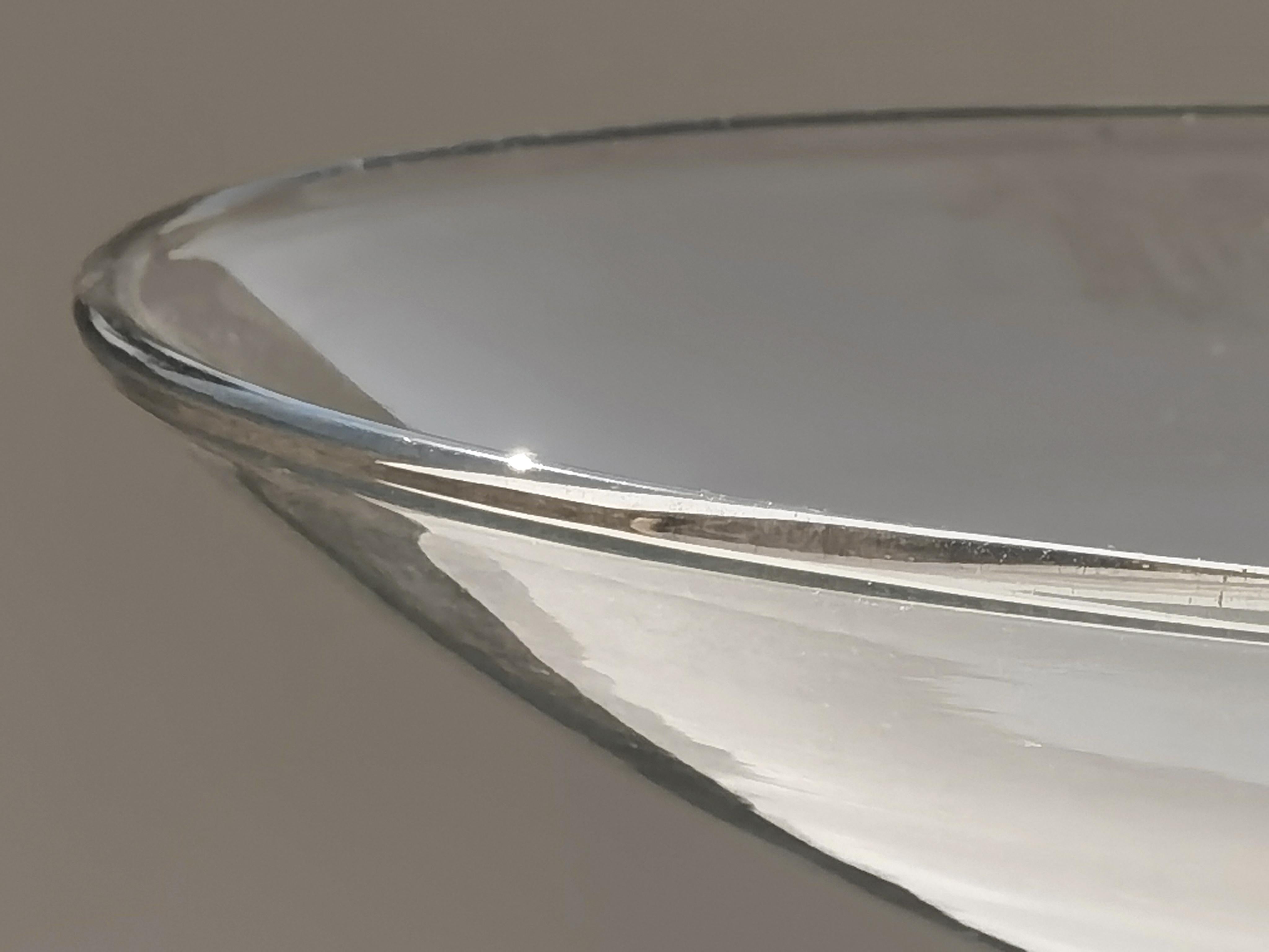 A POST-MODERN Sculptural FRUIT PLATE von NICOLAS DEWAEL, Ed. FONDICA, 1980-1990 (Metall) im Angebot
