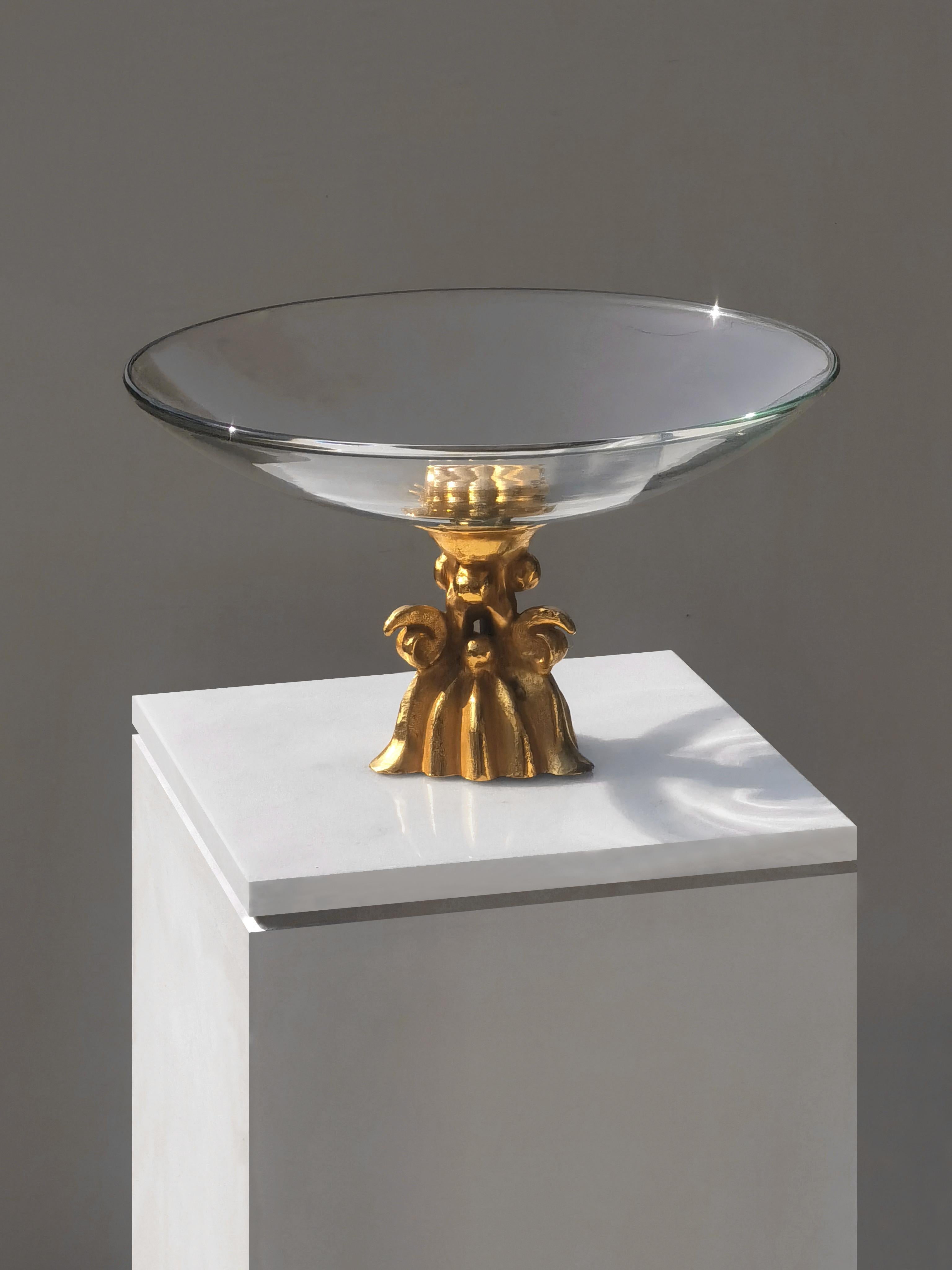Metallo Un piatto da frutta scultoreo POST-MODERNO di NICOLAS DEWAEL, Ed. FONDICA, 1980-1990 in vendita