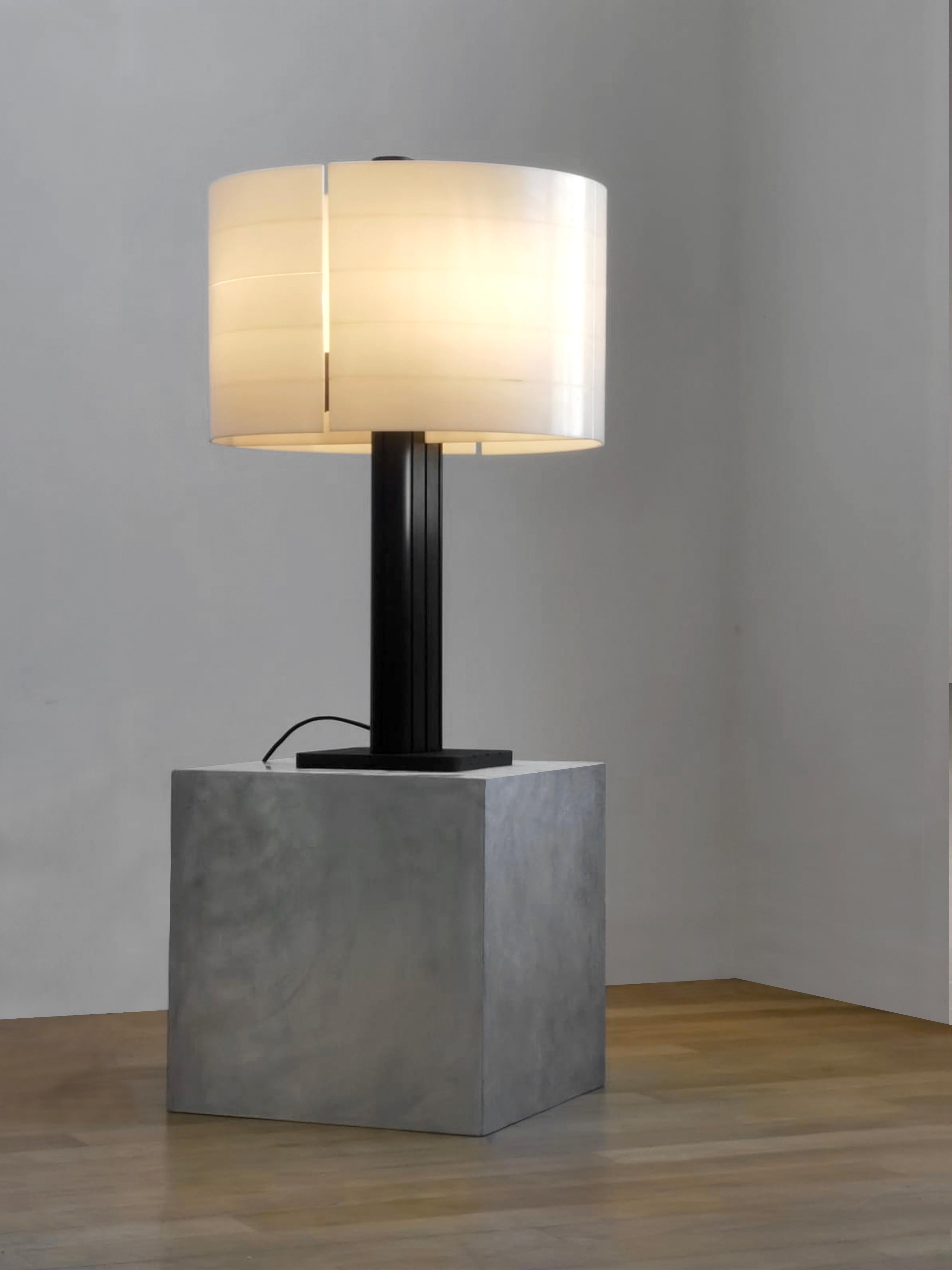 A Radical Post-Modern Table Lamp model 