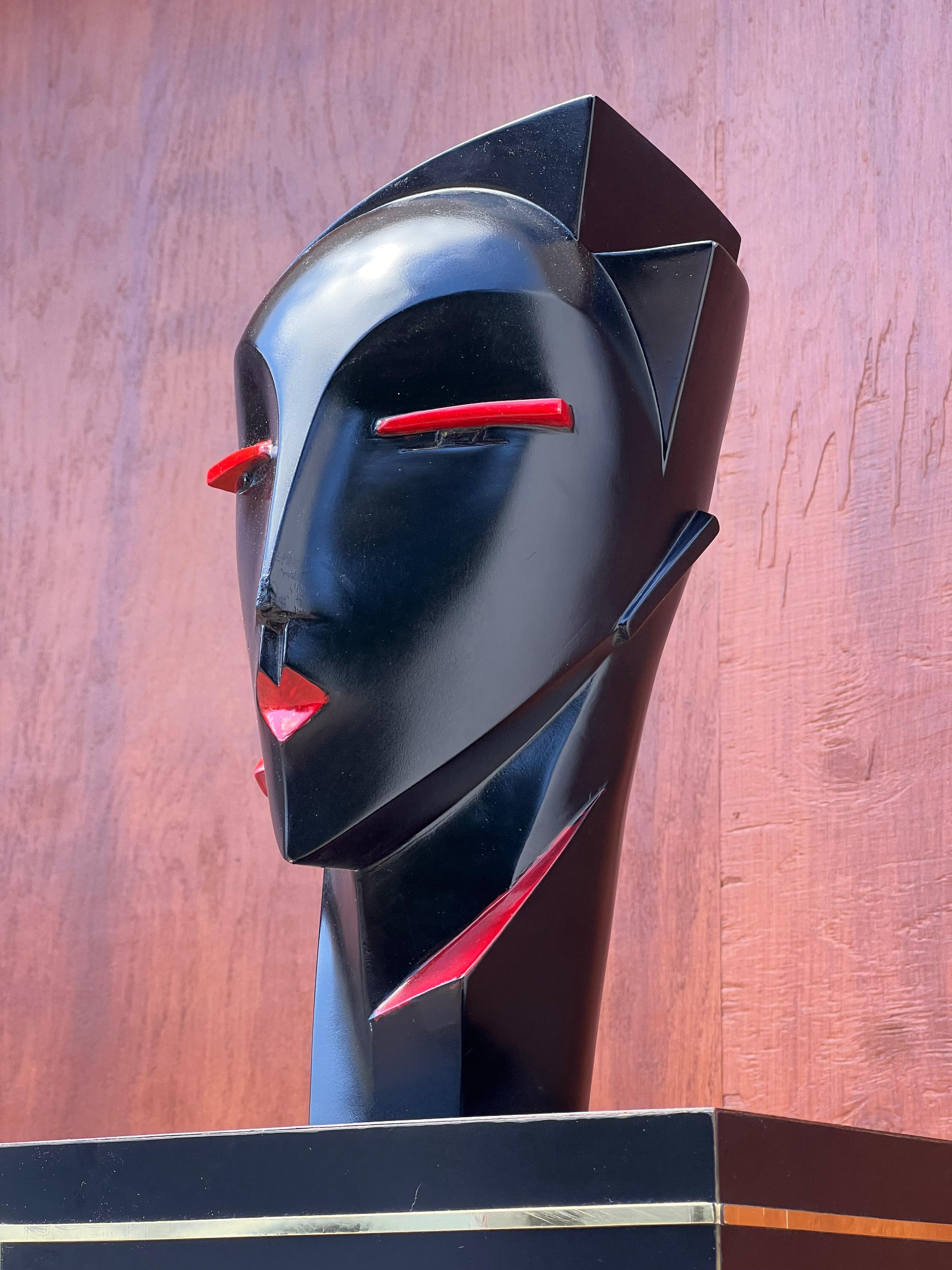 Eine postmoderne Büste von Lindsey B., signiert, 1984 im Zustand „Gut“ im Angebot in View Park, CA