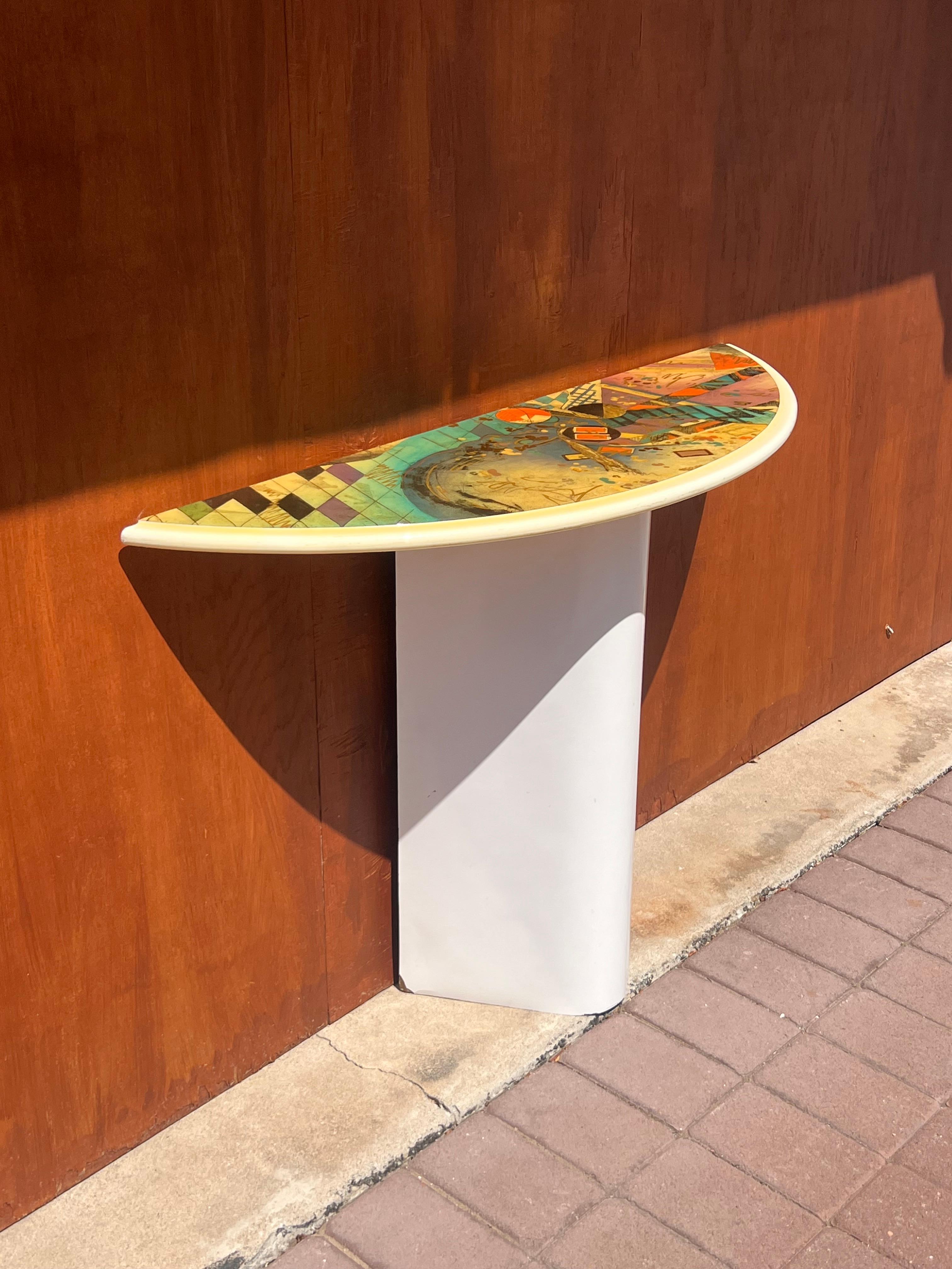 A postmodern matching console vanity and mirror, circa 1980 For Sale 8