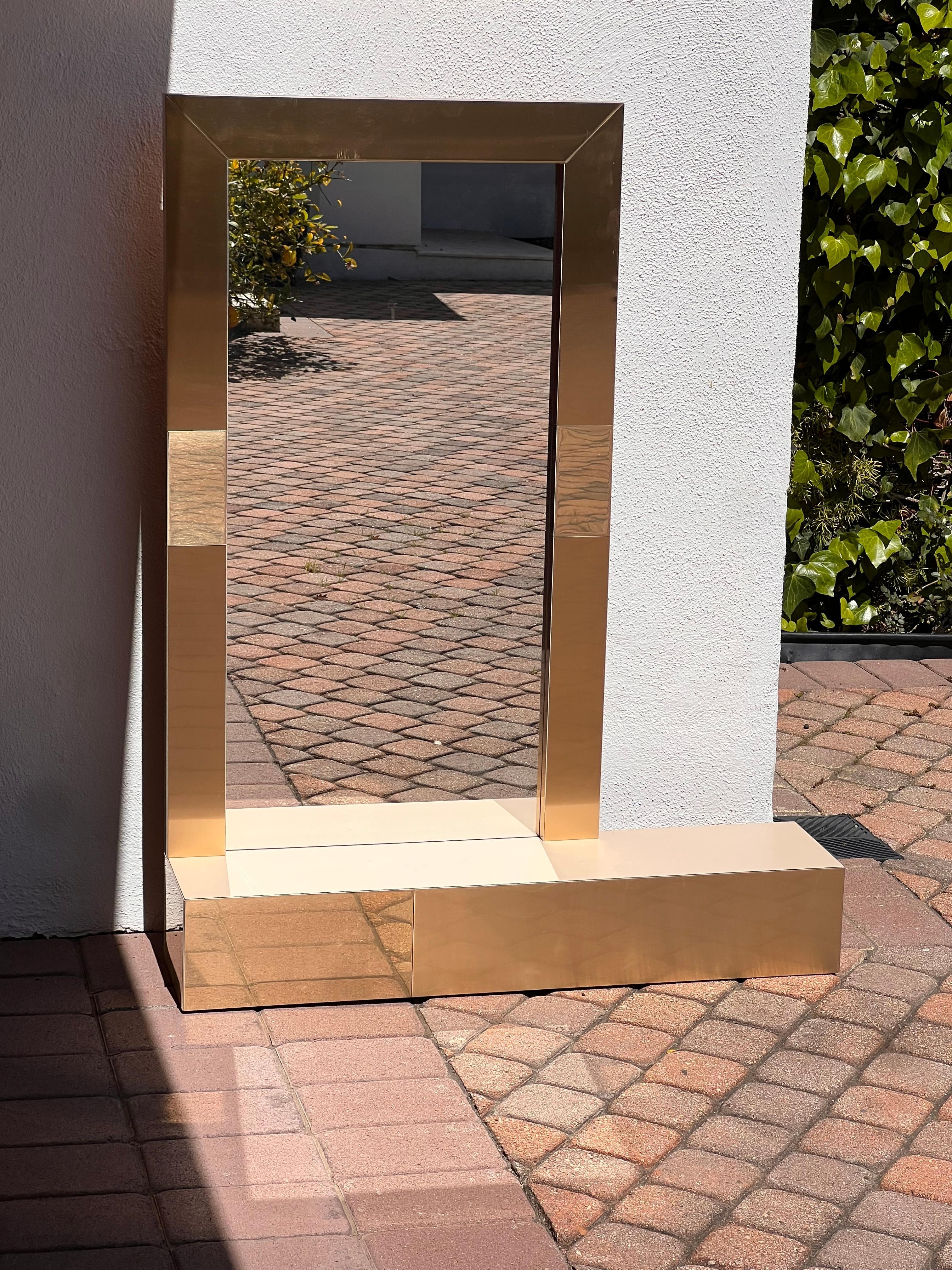 A postmodern Paul Evans style metallic mirror with shelf, late 20th century For Sale 11