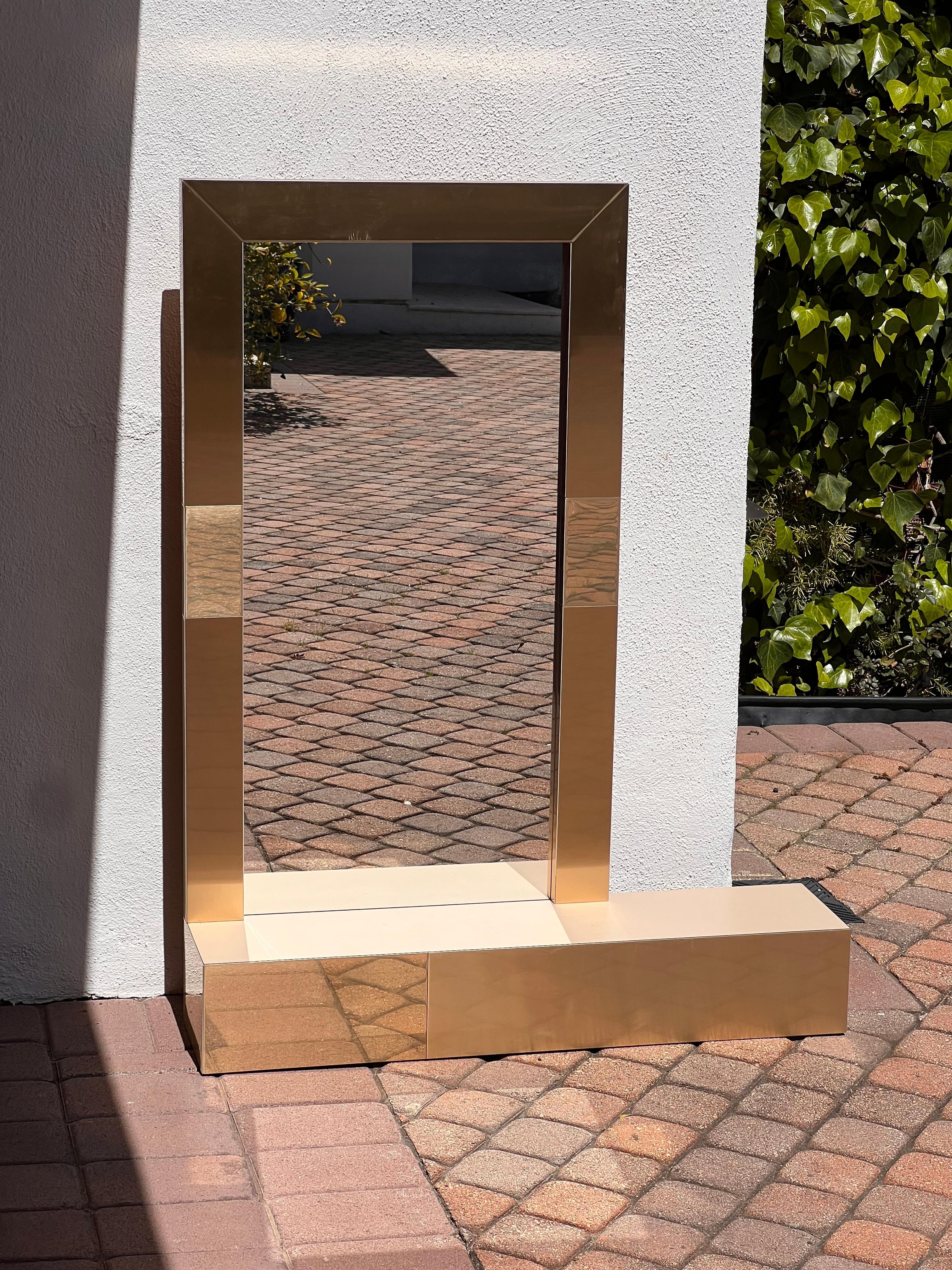 A postmodern Paul Evans style metallic mirror with shelf, late 20th century For Sale 2