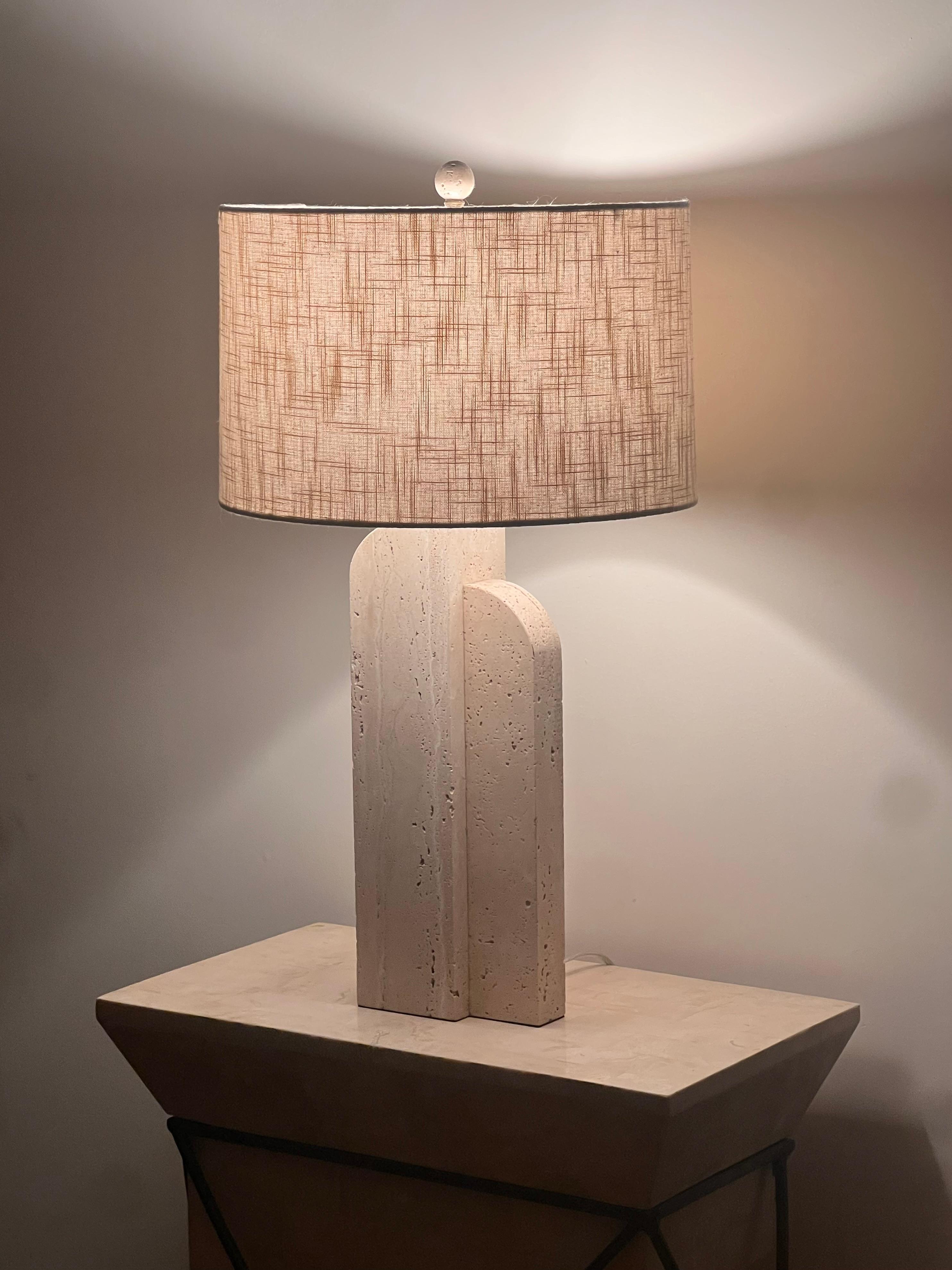 A postmodern travertine table lamp, late 20th century 5