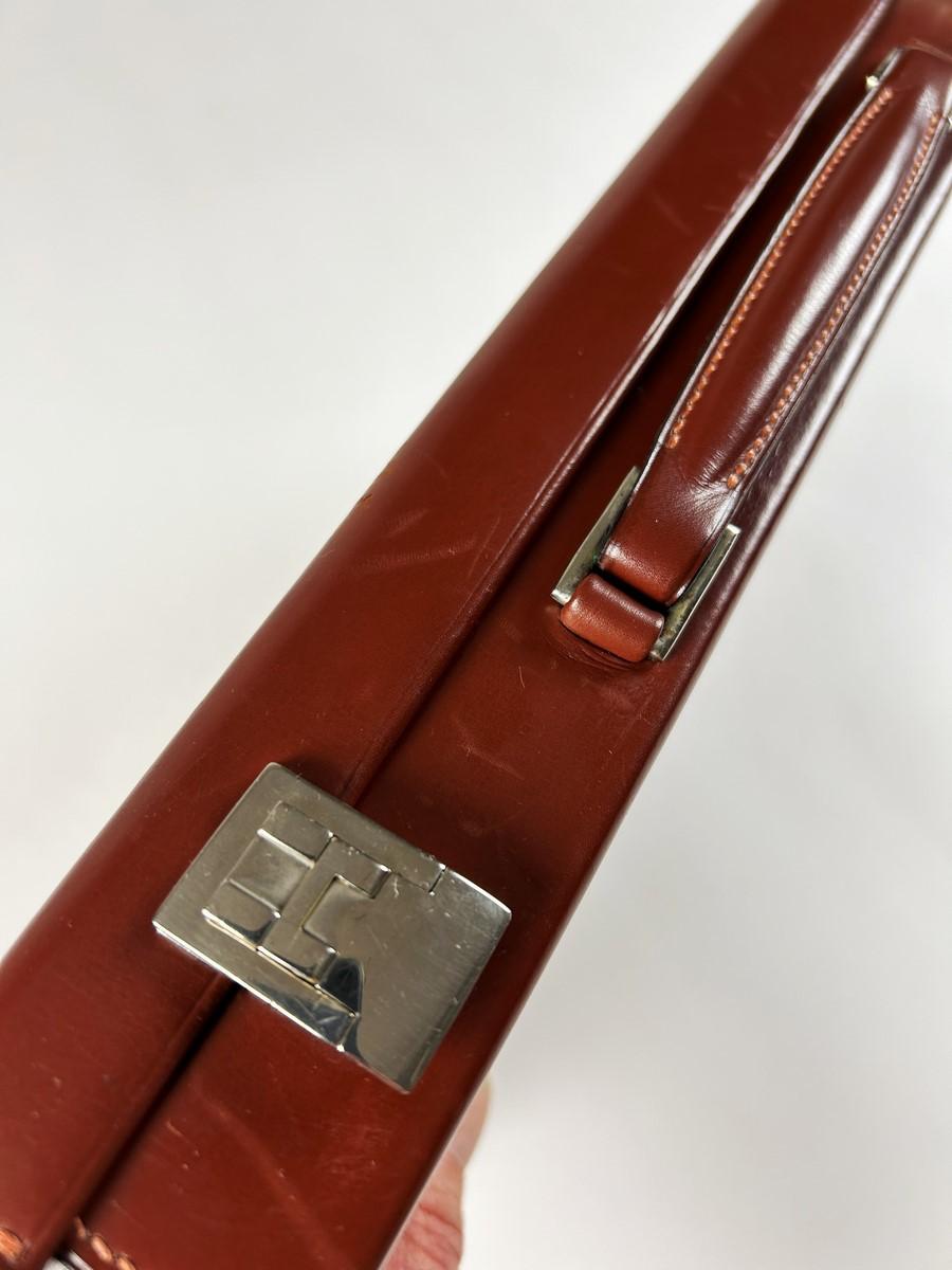 Eine kostbare Hermès Toiletry Leder Reisetasche CIRCA 1970 im Angebot 2